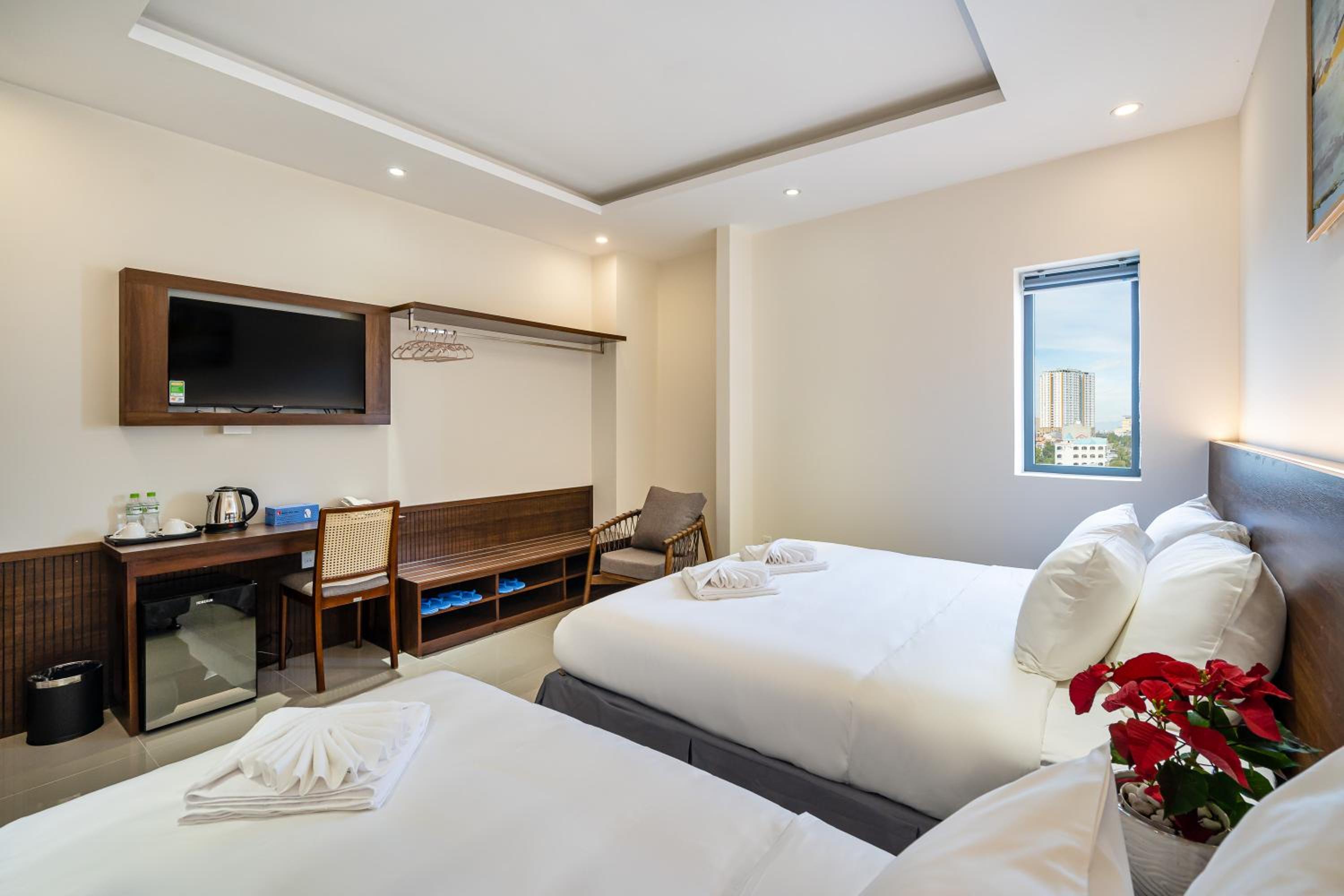 Deluxe Triple Room - Photo 4