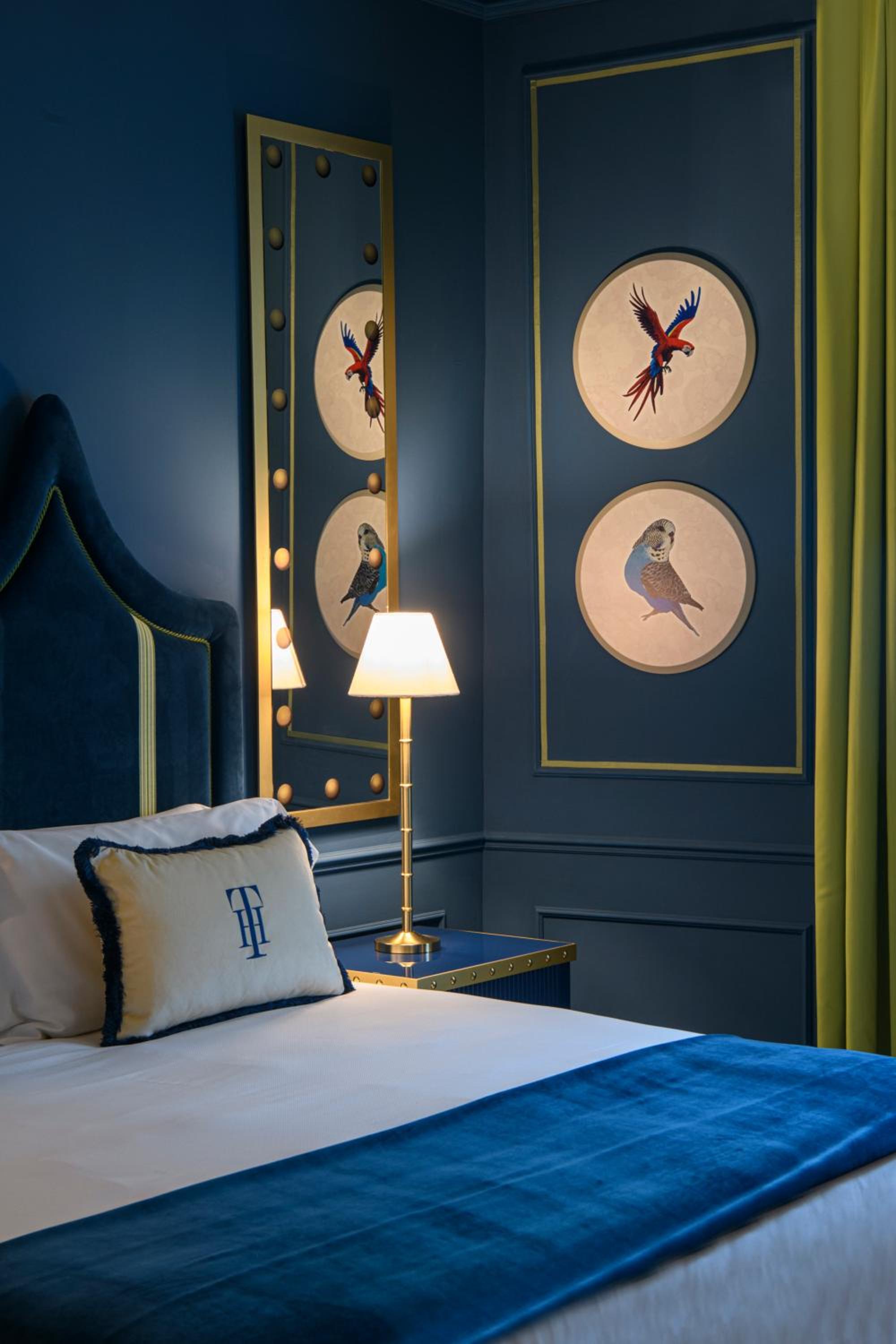 Junior King Suite - Photo 9