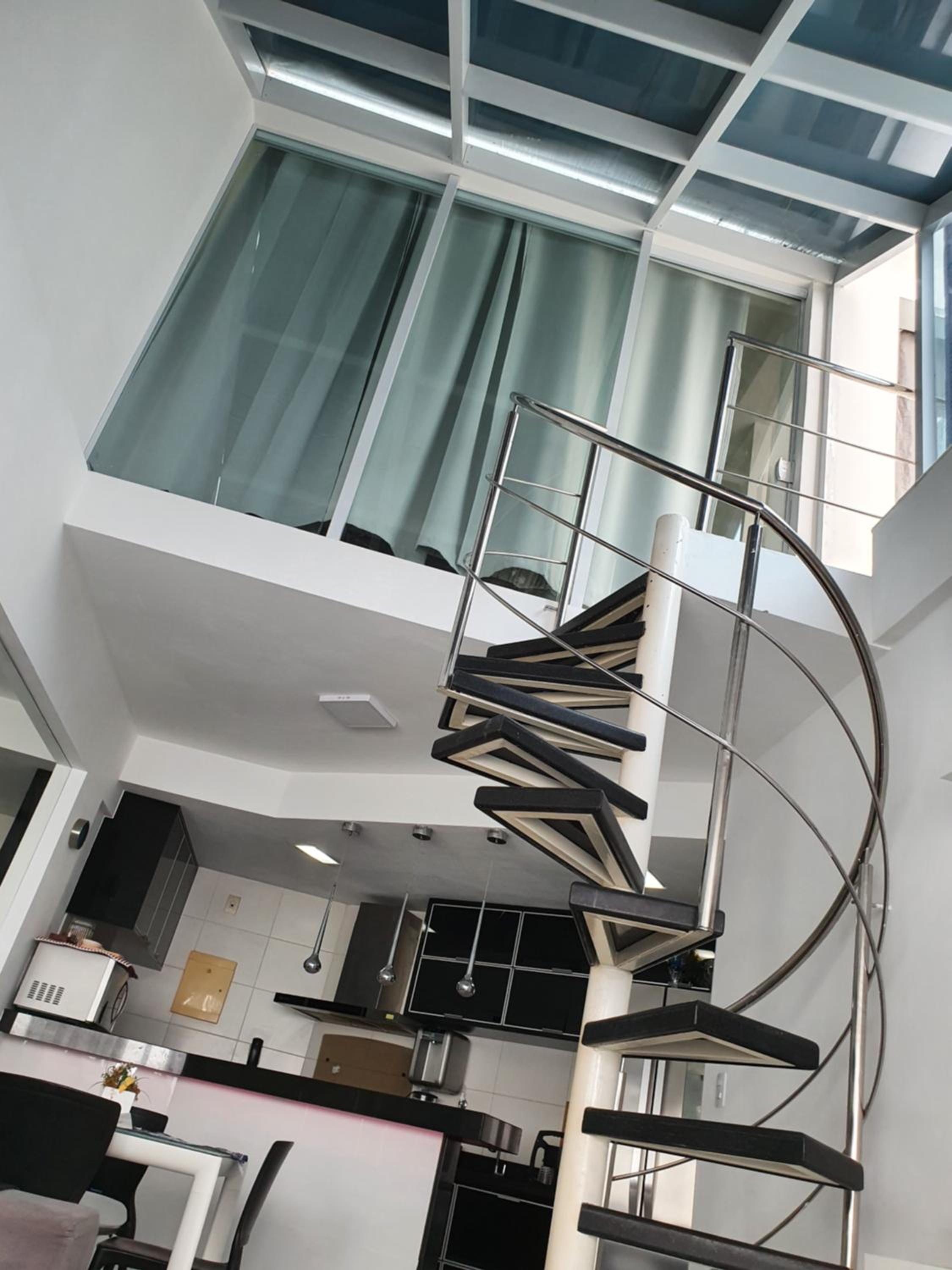 Penthouse Apartment - Photo 30
