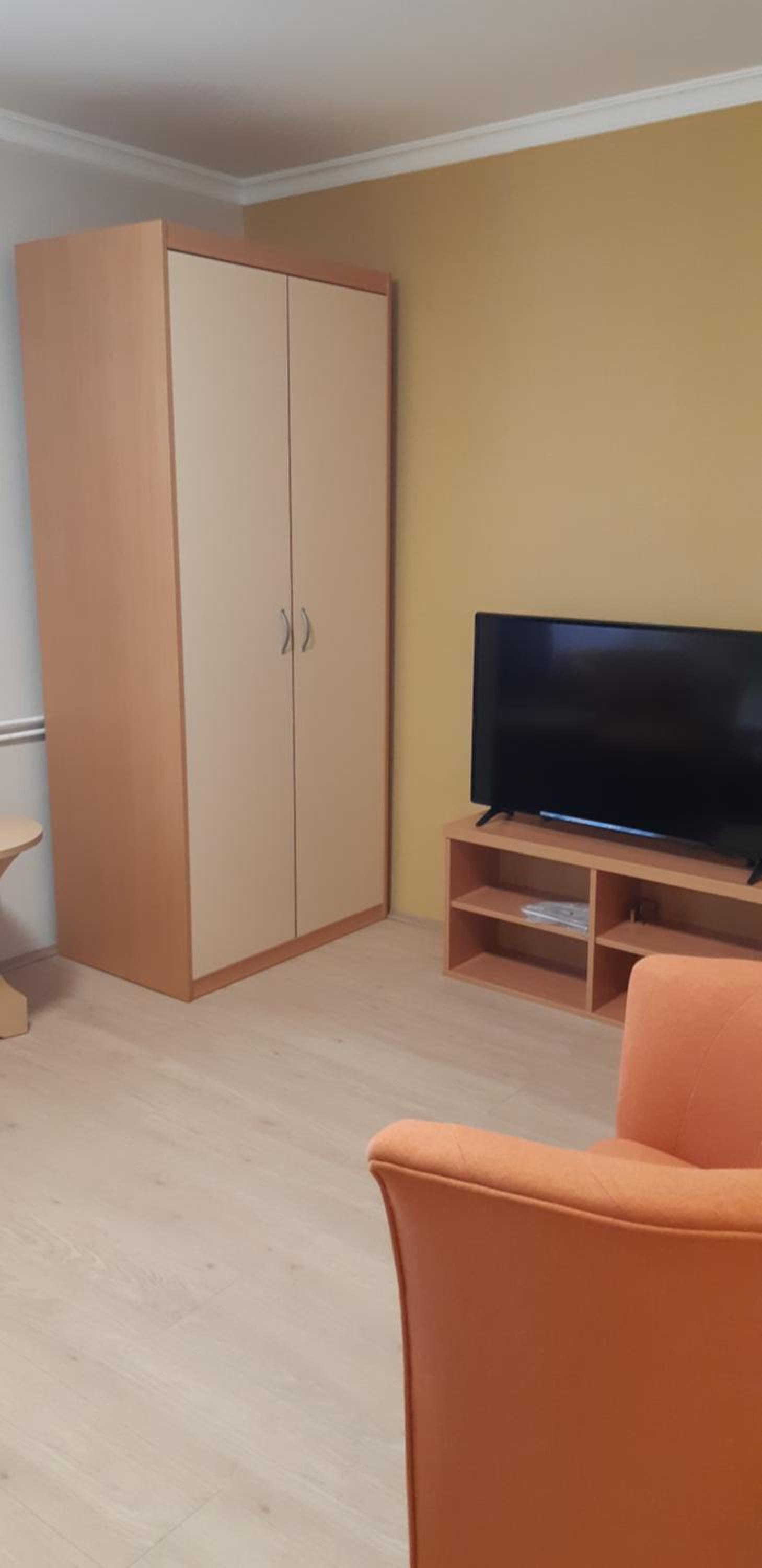One-Bedroom Apartment with Balcony photo 1
