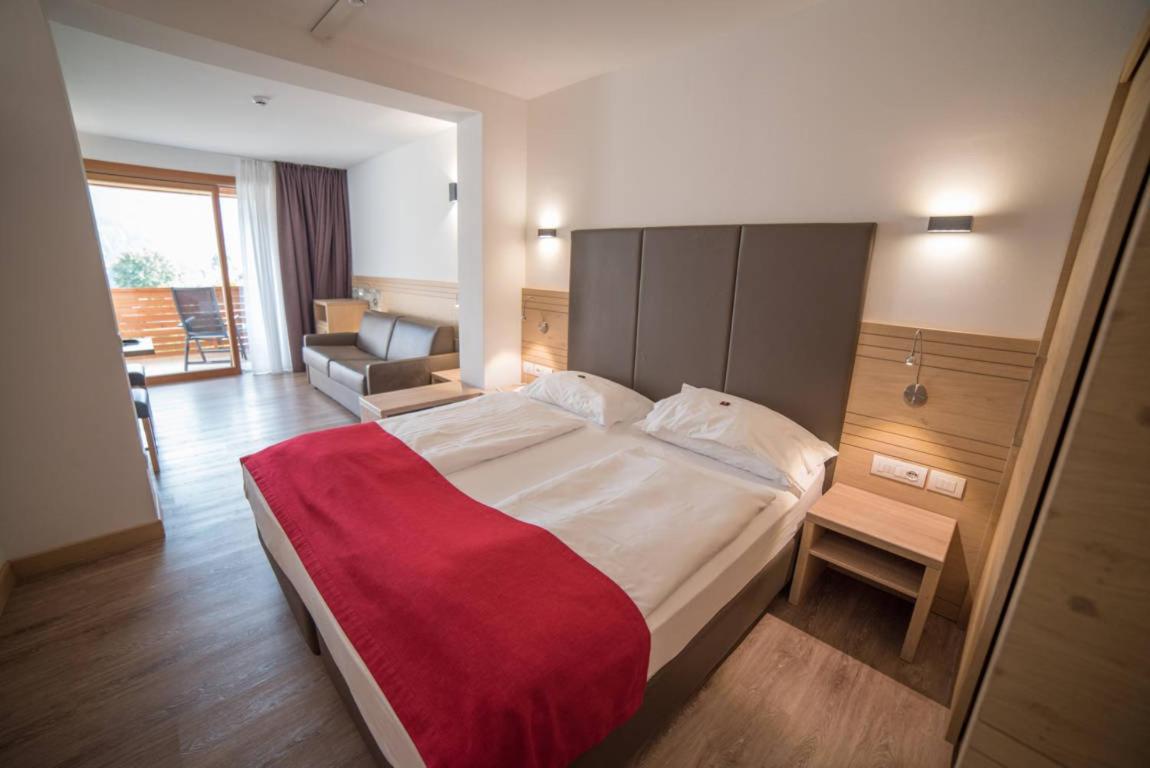 Junior Suite - Photo 1