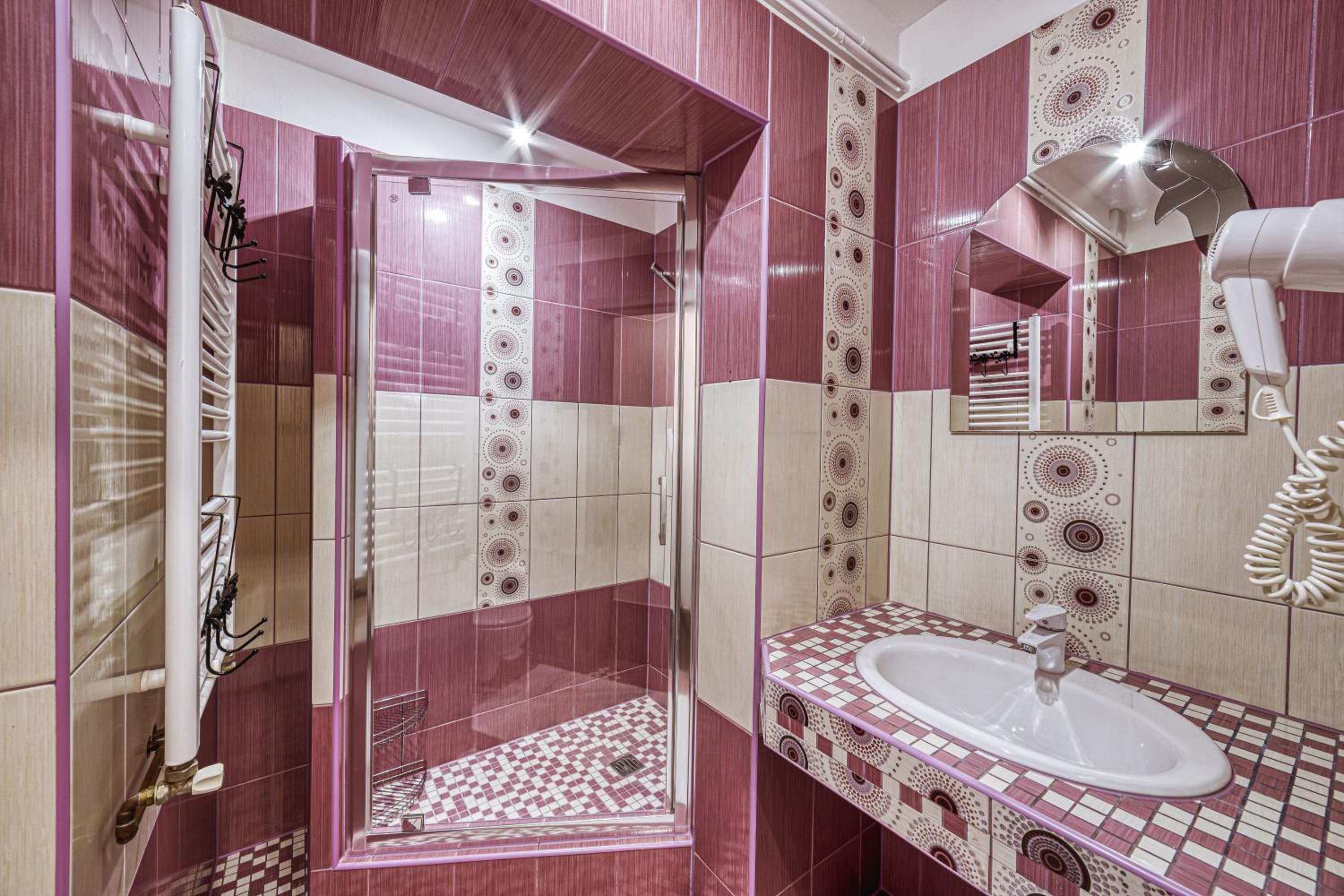 Quadruple Room with Balcony photo 3