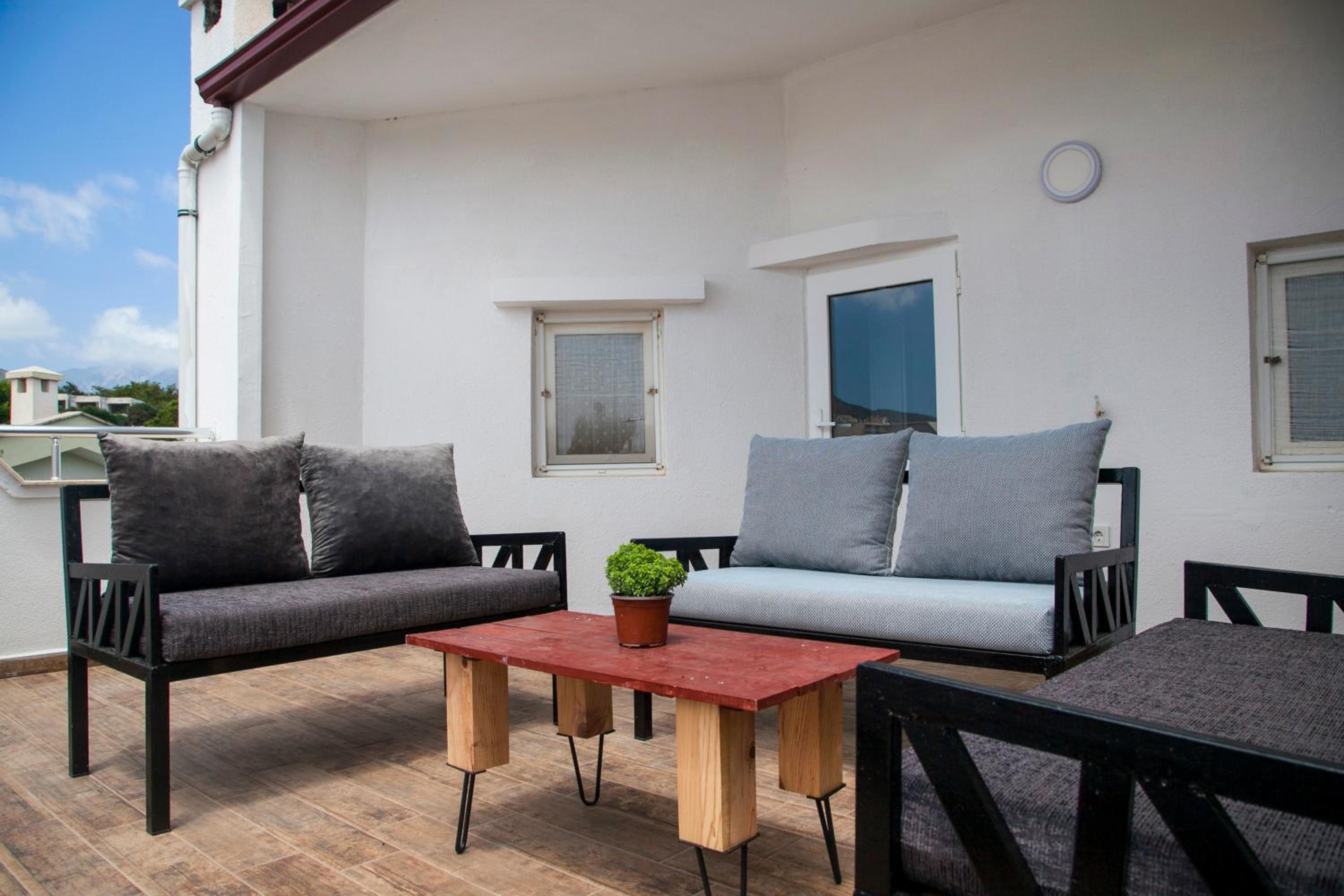 Villa with Sea View photo 2