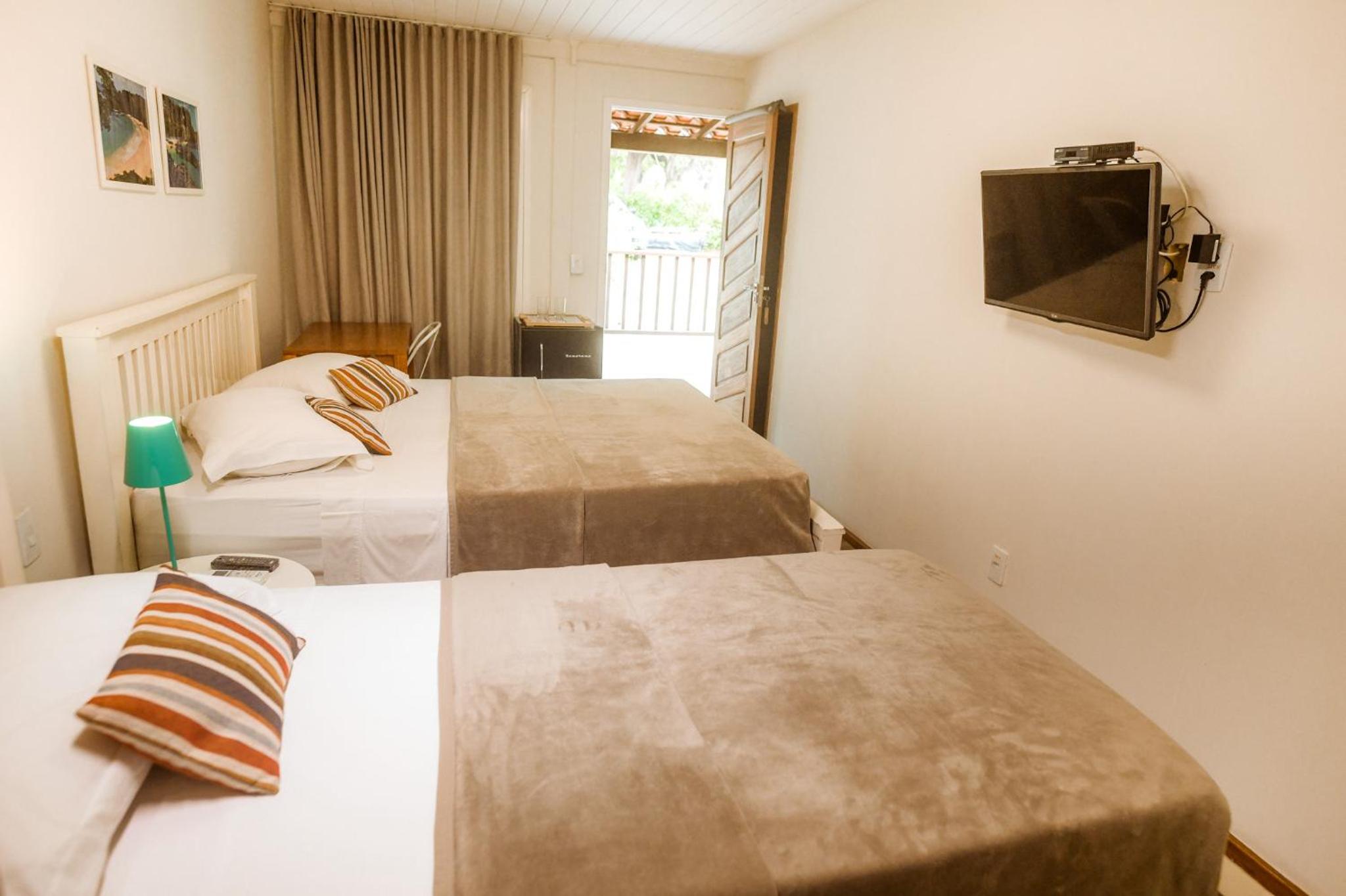 Triple Room with Balcony - Photo 4