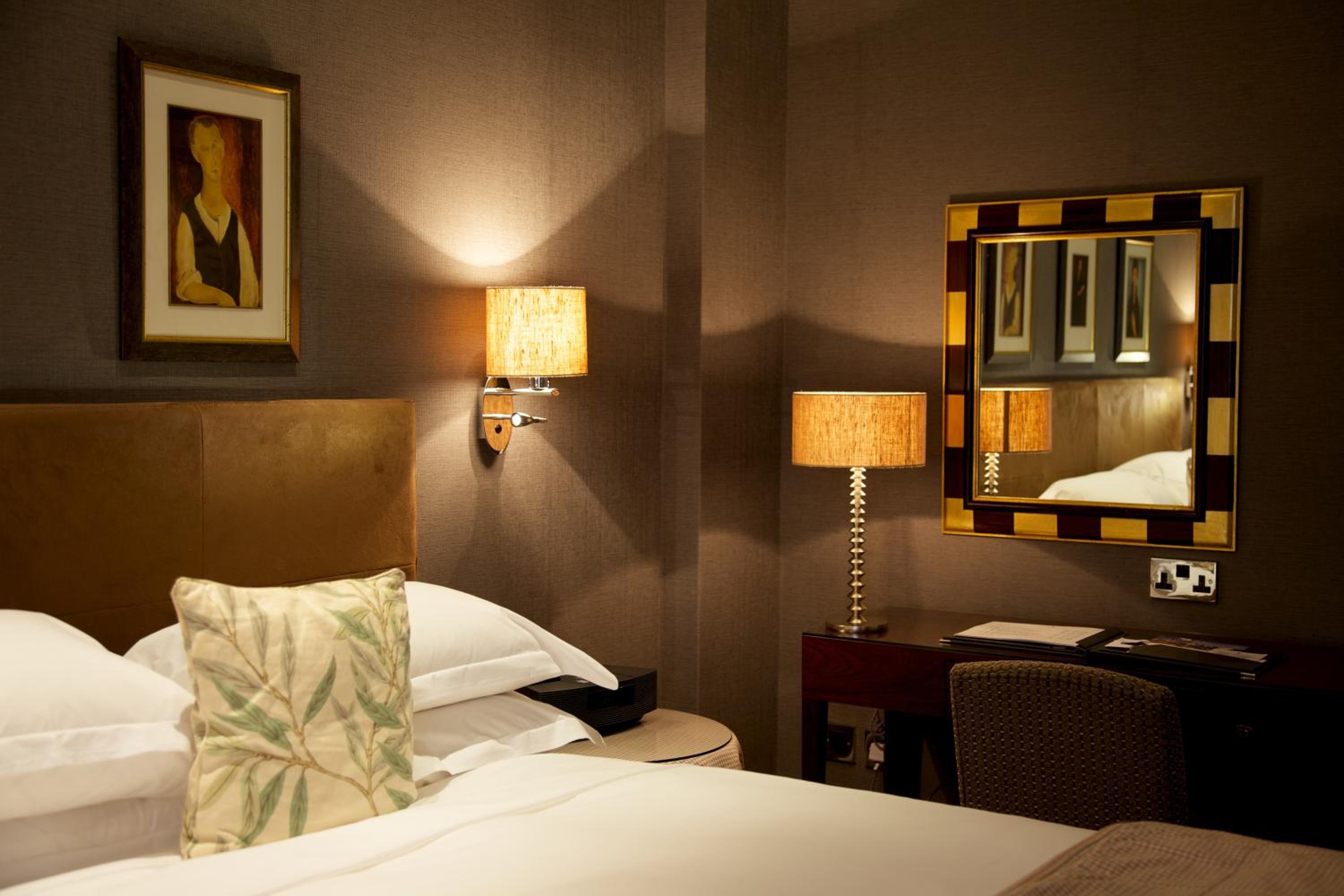 Deluxe Room - Photo 4