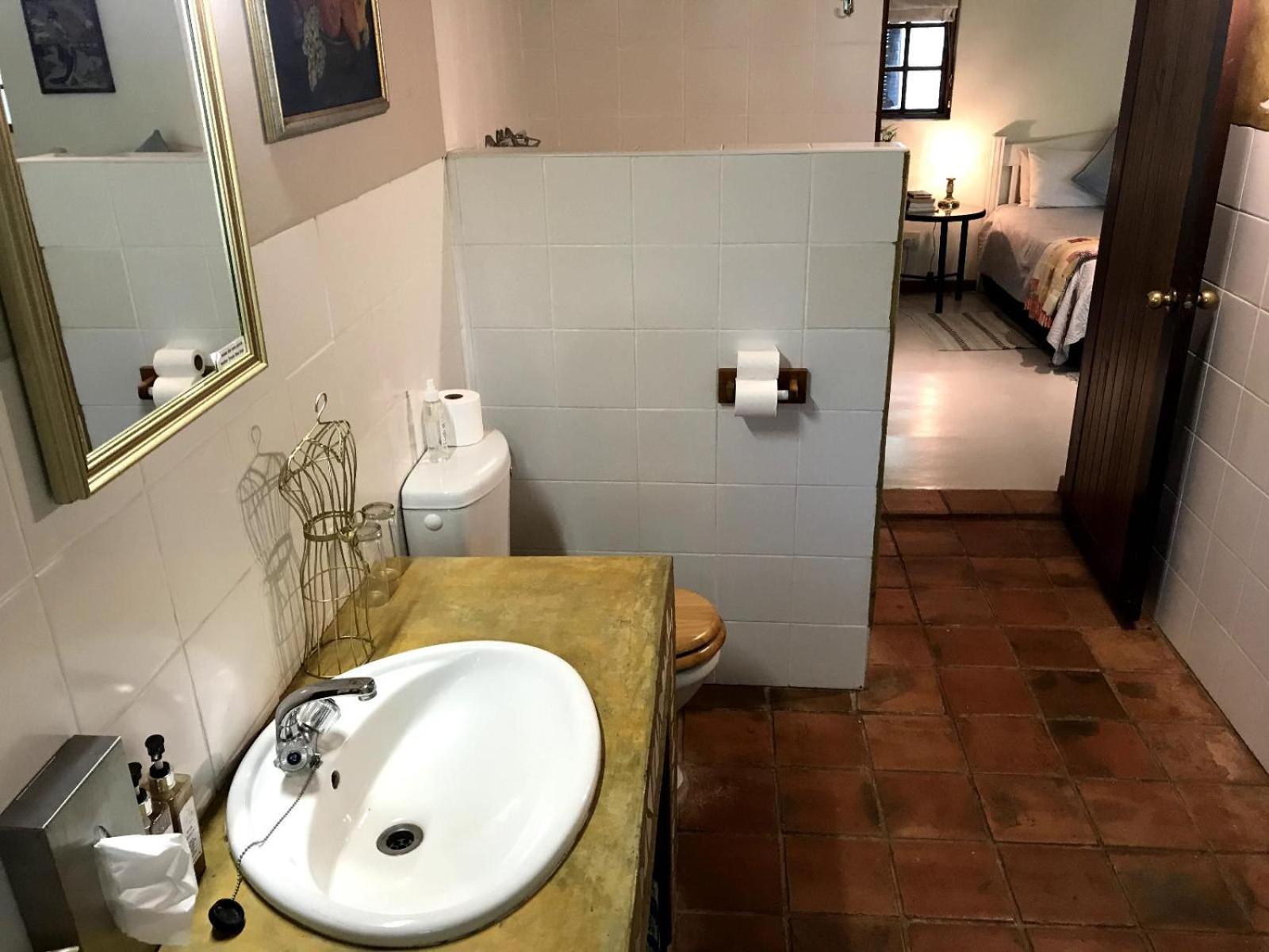 Standard Triple Room - Photo 2