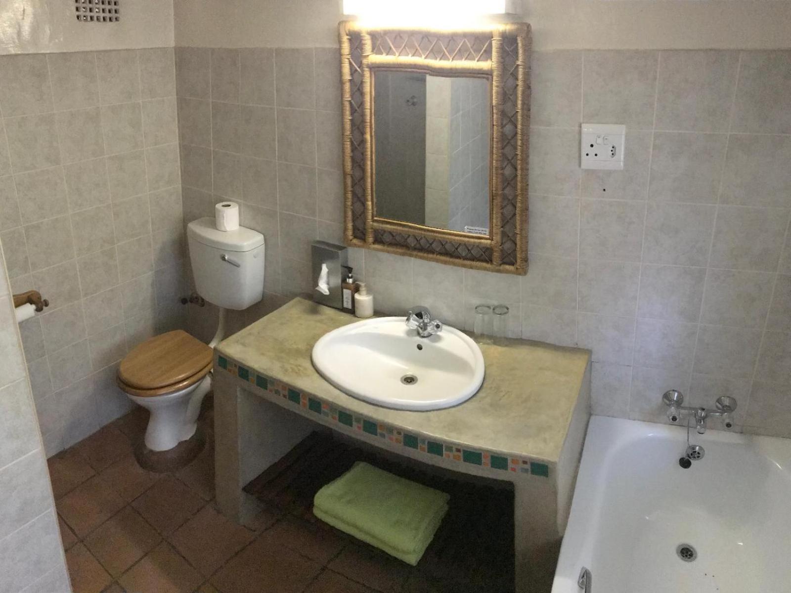 Standard Queen Room - Photo 3