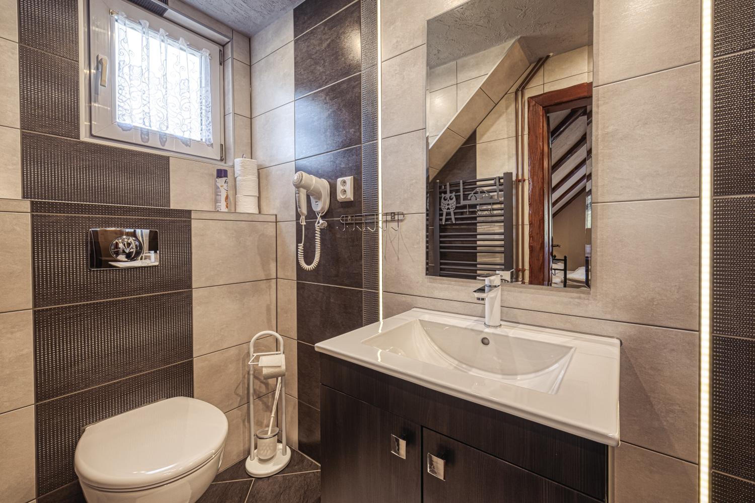 Triple Room with Balcony photo 3