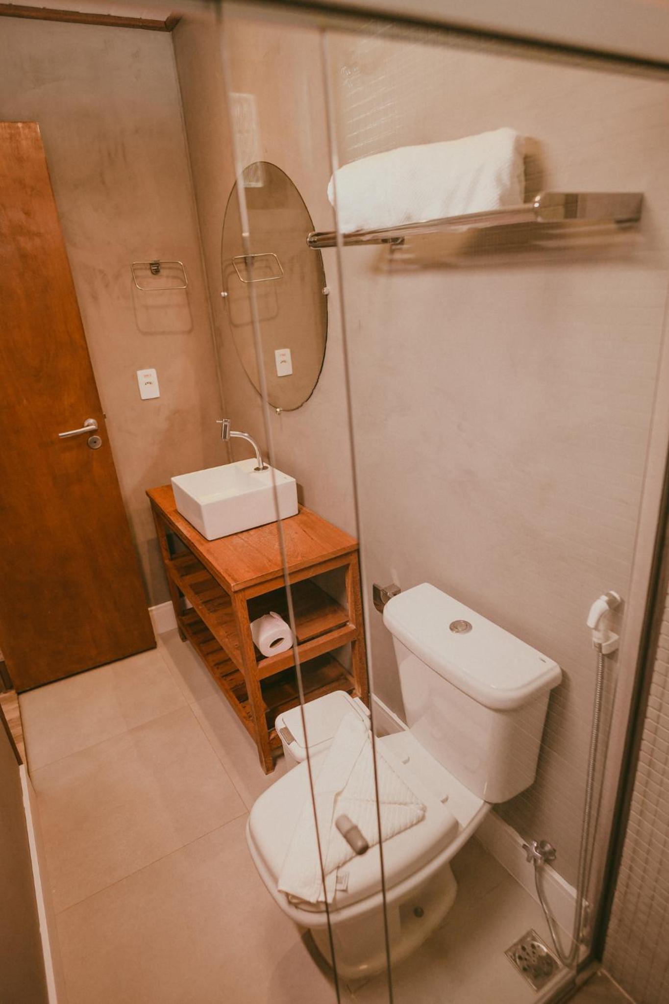 Deluxe Double Room with Balcony - Photo 18
