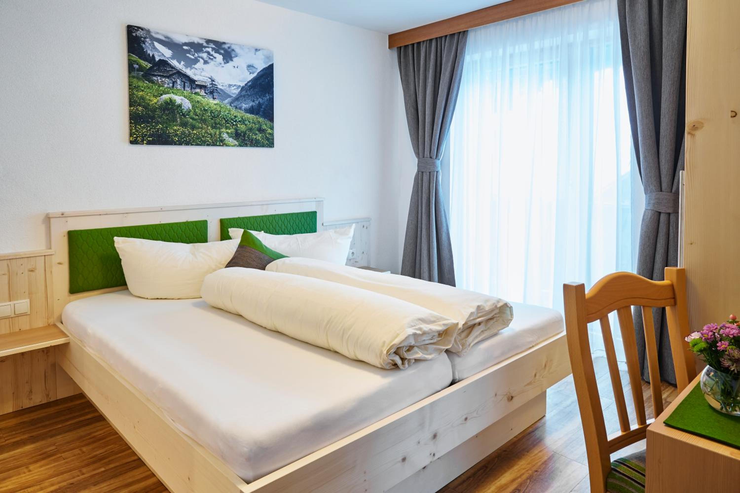 Double Room - Photo 1