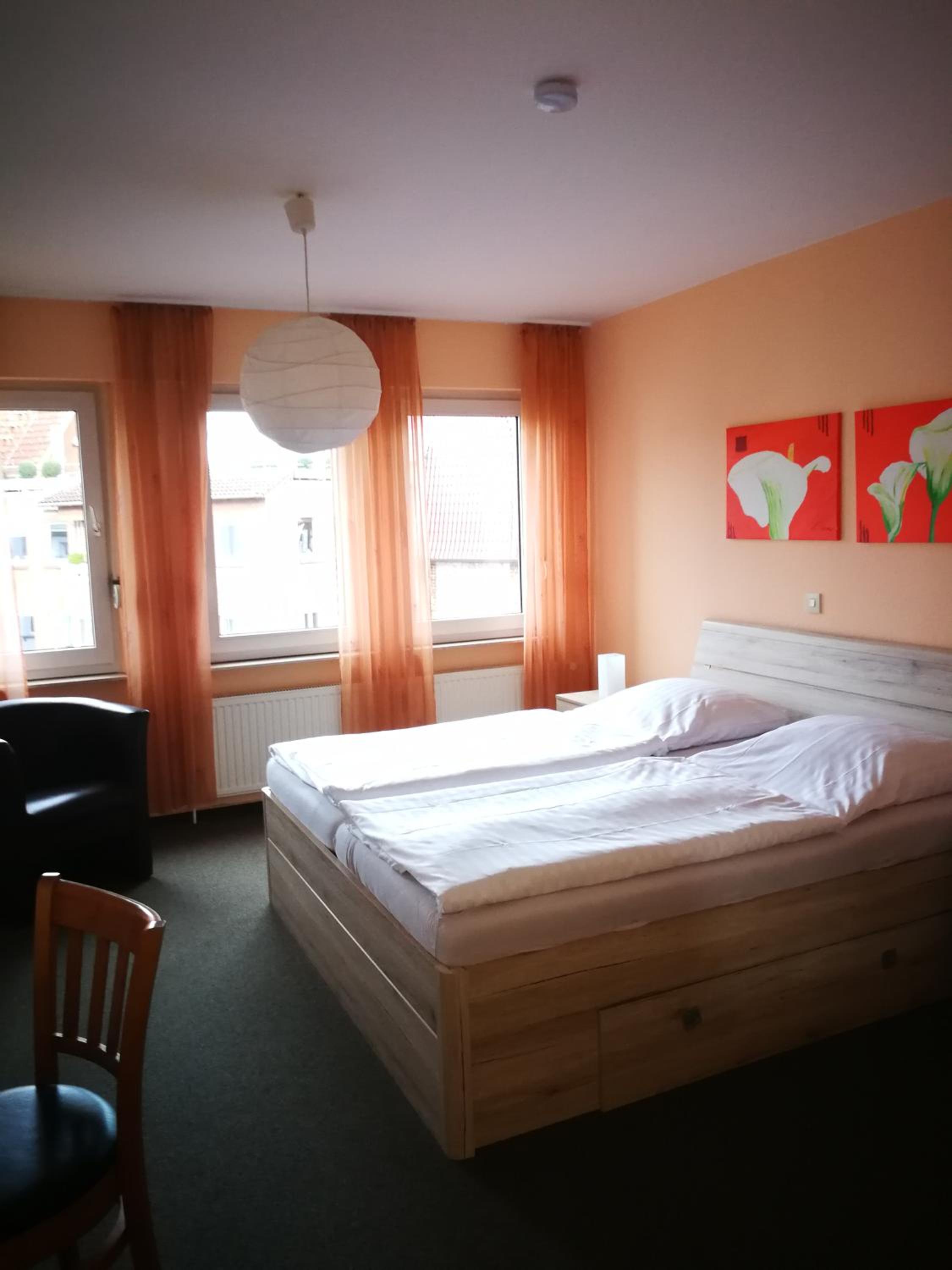 Three-Bedroom Apartment - Photo 3