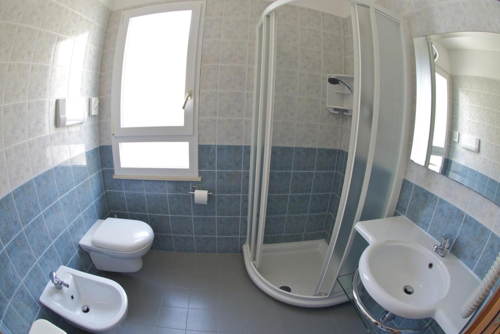 Double or Twin Room with Pool View photo 2