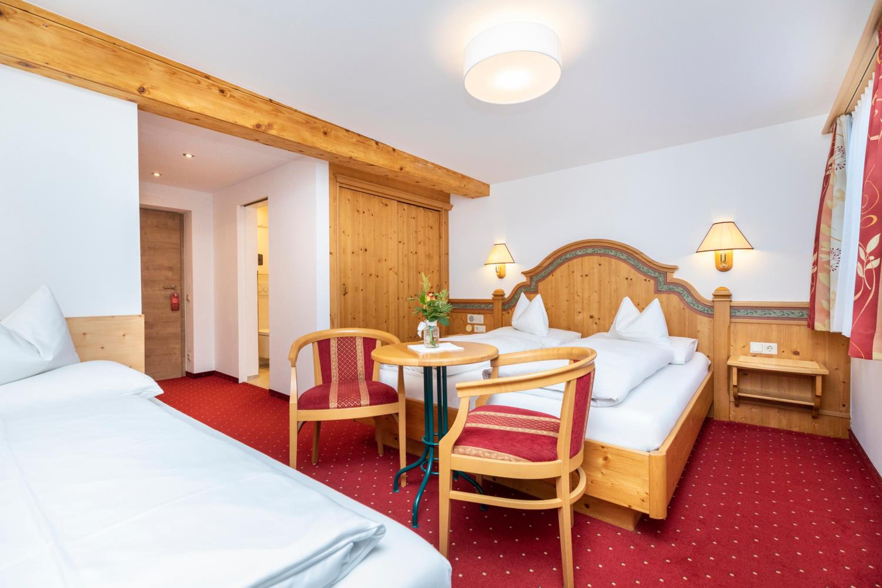 Triple Room