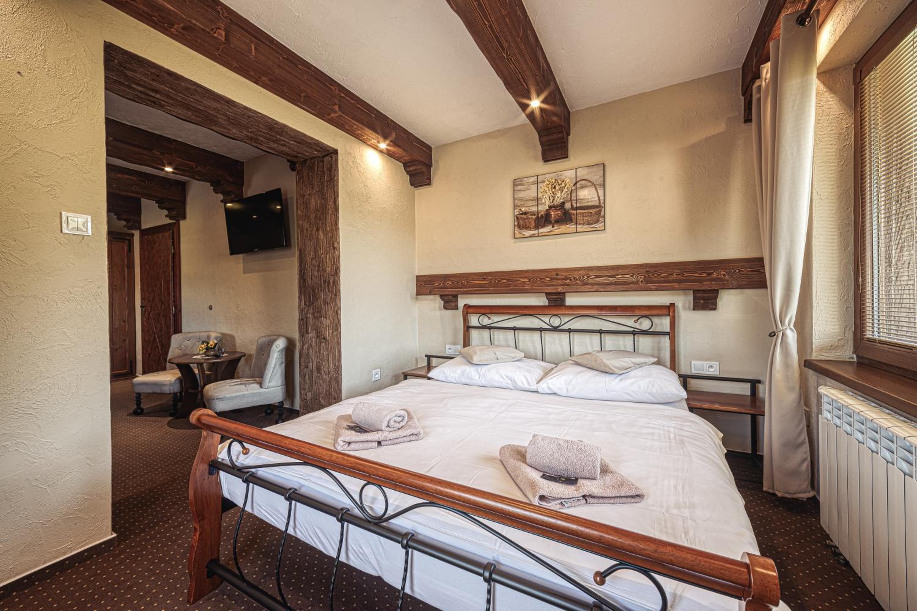 Double Room with Balcony photo 2