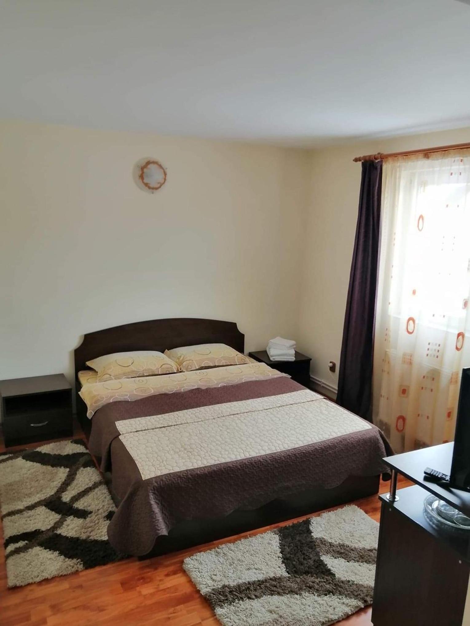 Standard Double Room - Photo 1