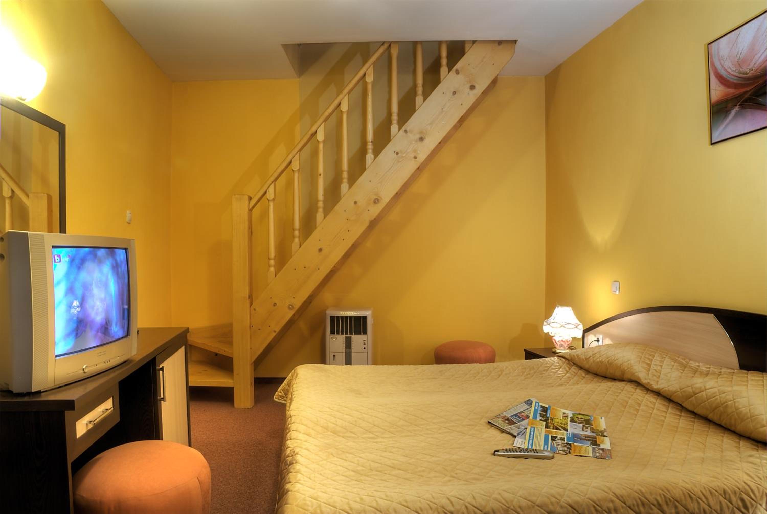 Duplex Double Suite - Photo 5