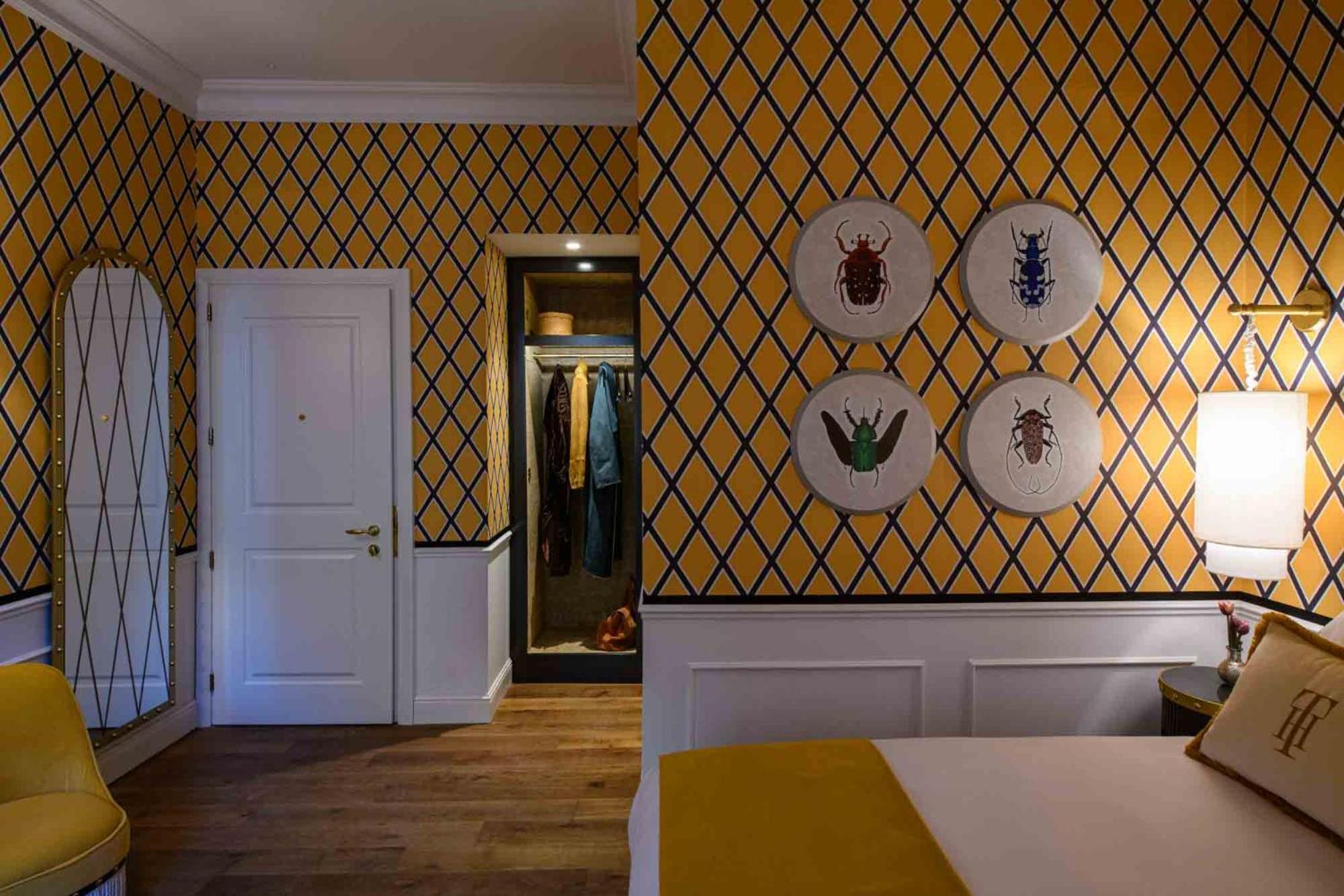 King Room thumbnail 5