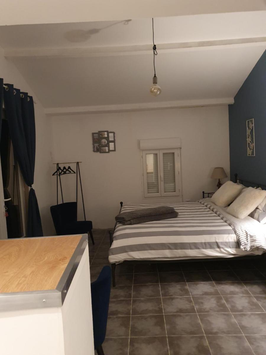 Queen Room with Garden View - Photo 2