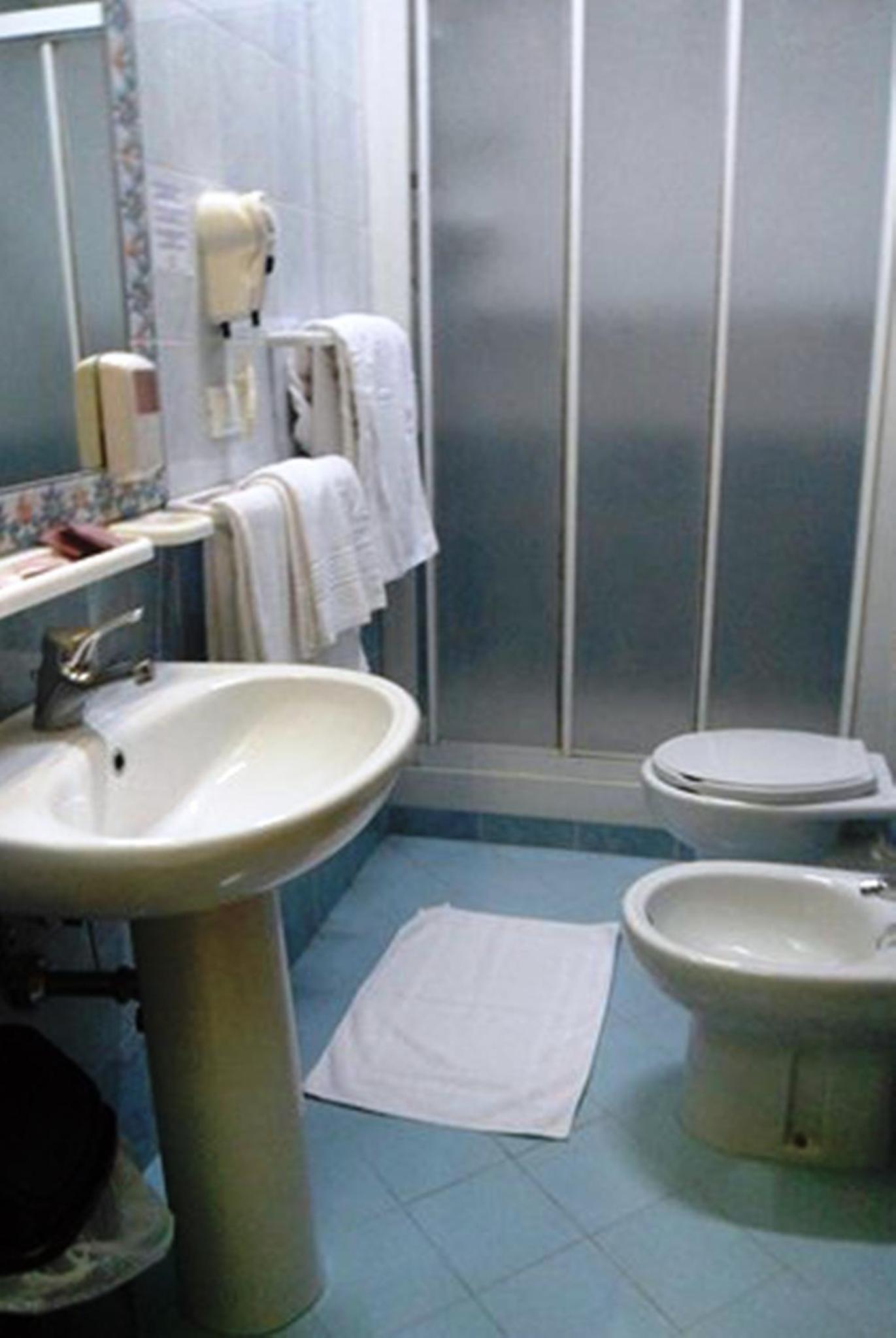 Triple Room - Photo 4