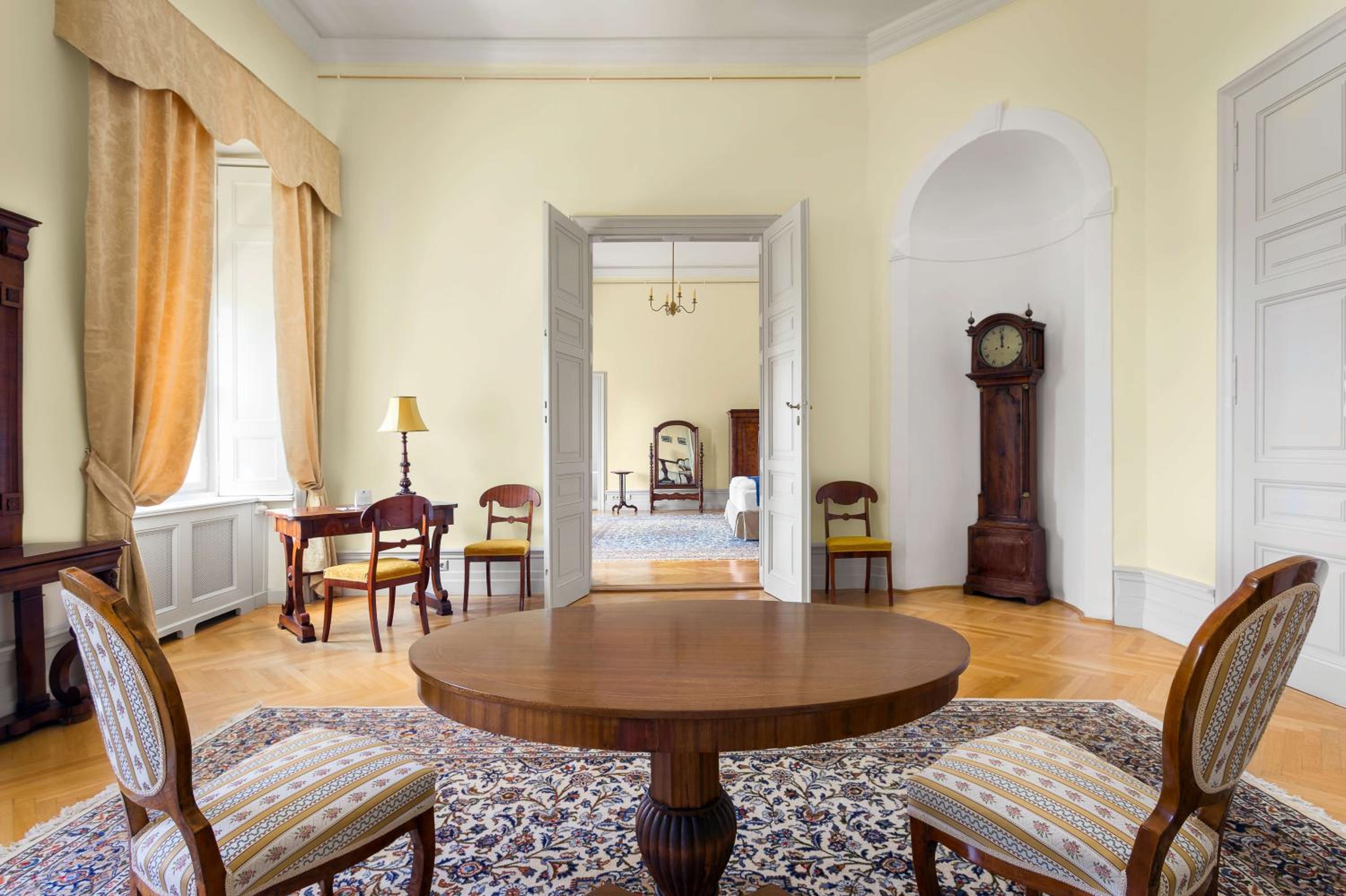 Presidential Suite photo 1