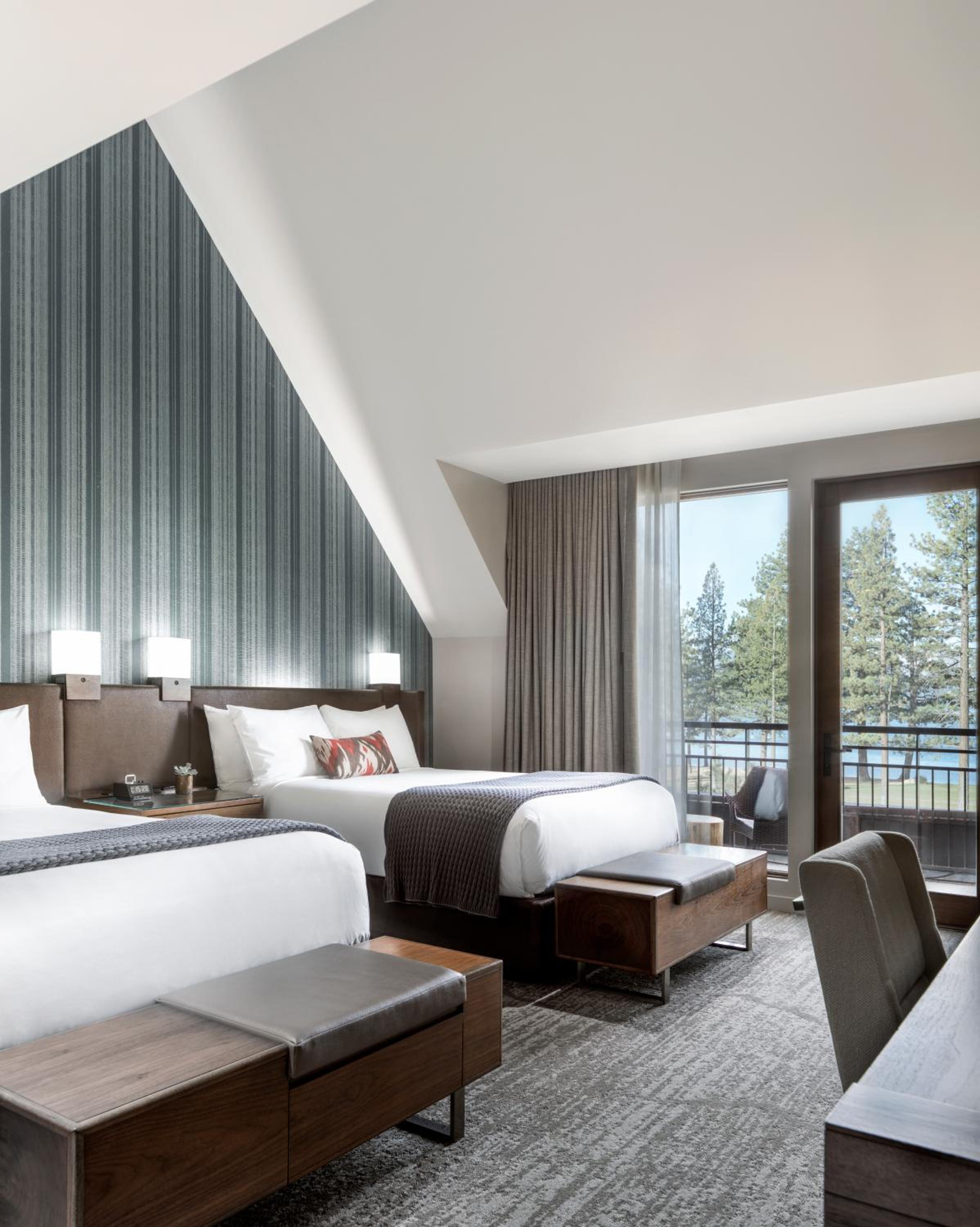 Double Room with Lake View photo 3
