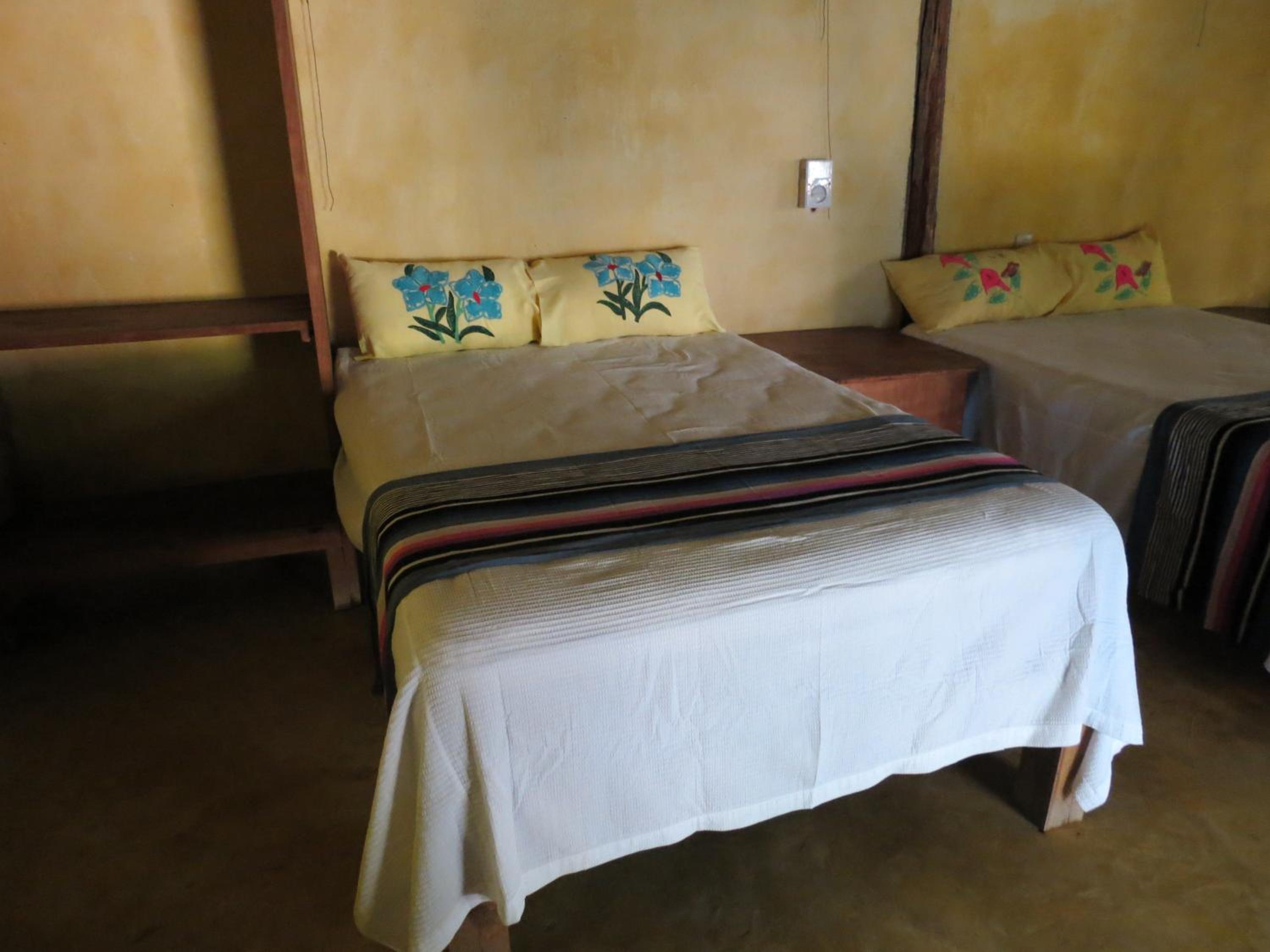 Triple Room - Photo 13