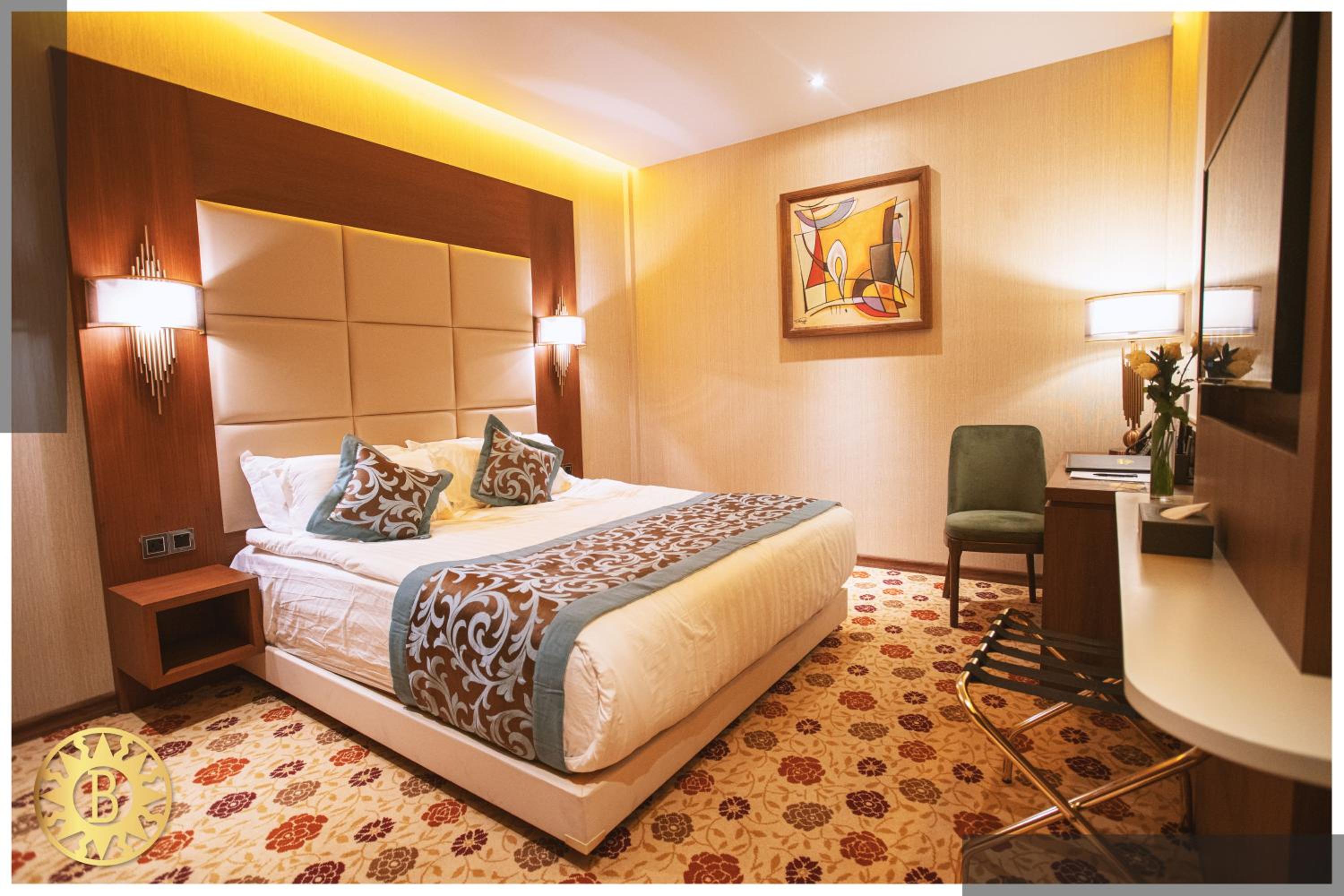 Standard King Room