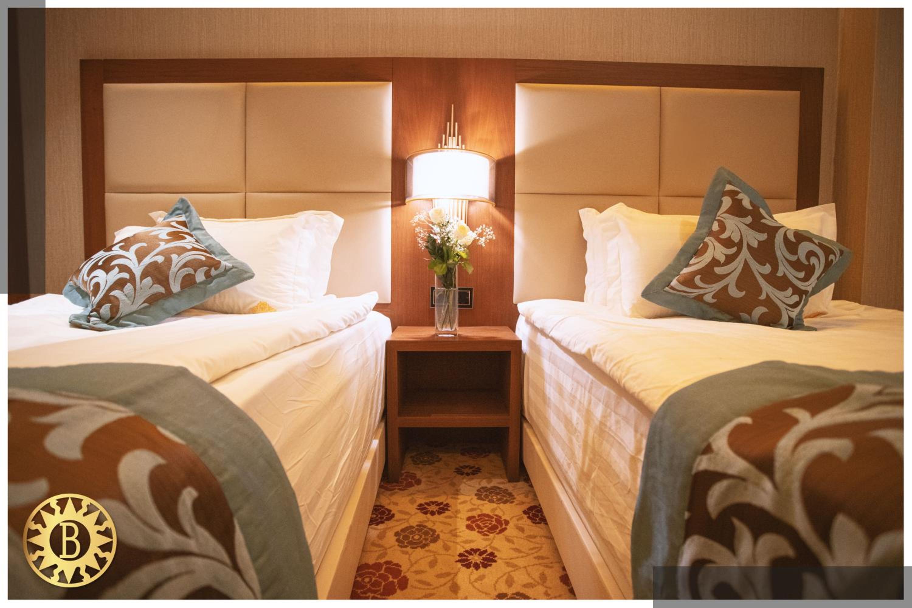 Standard Twin Room - Photo 5