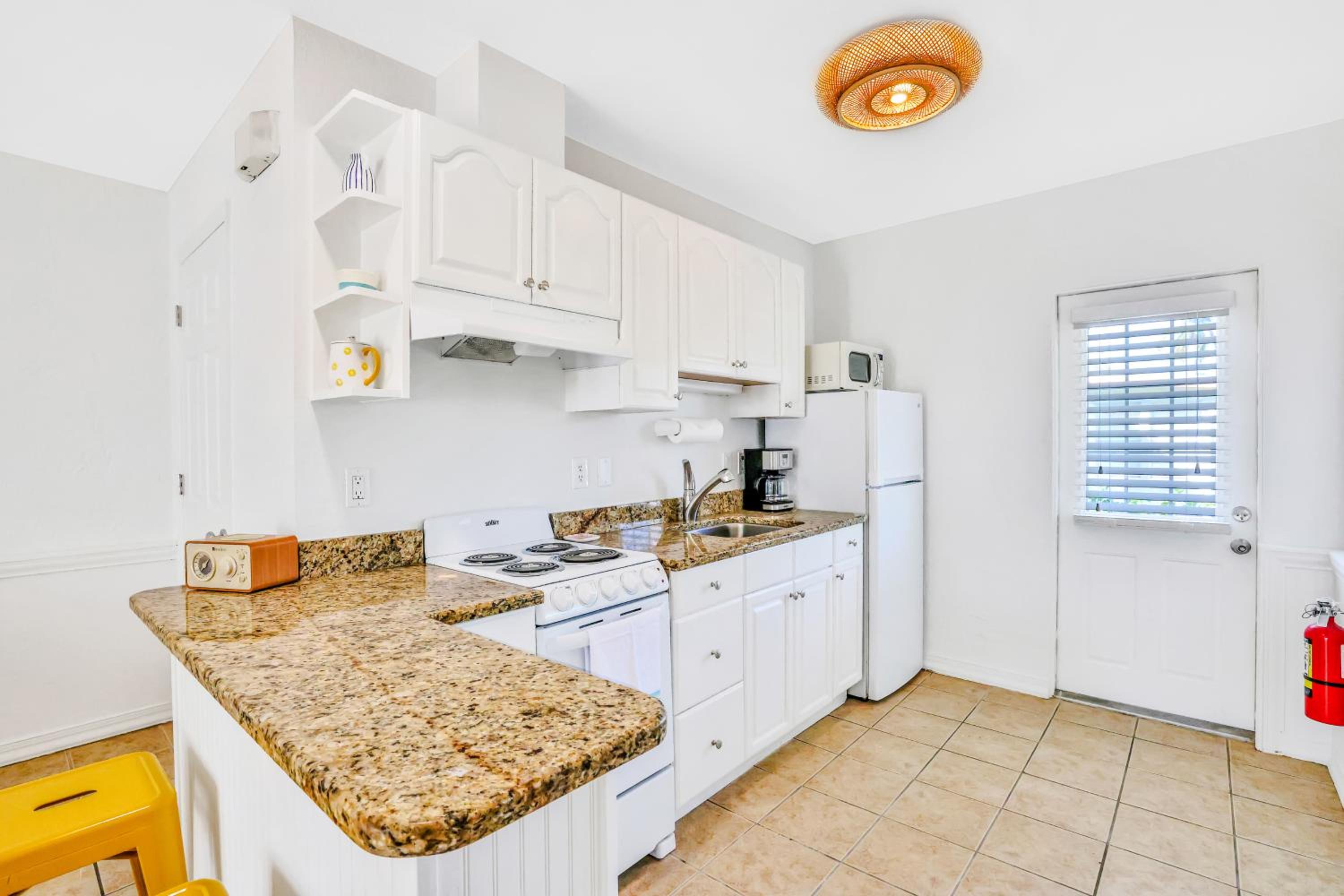 Standard Apartment - Photo 6
