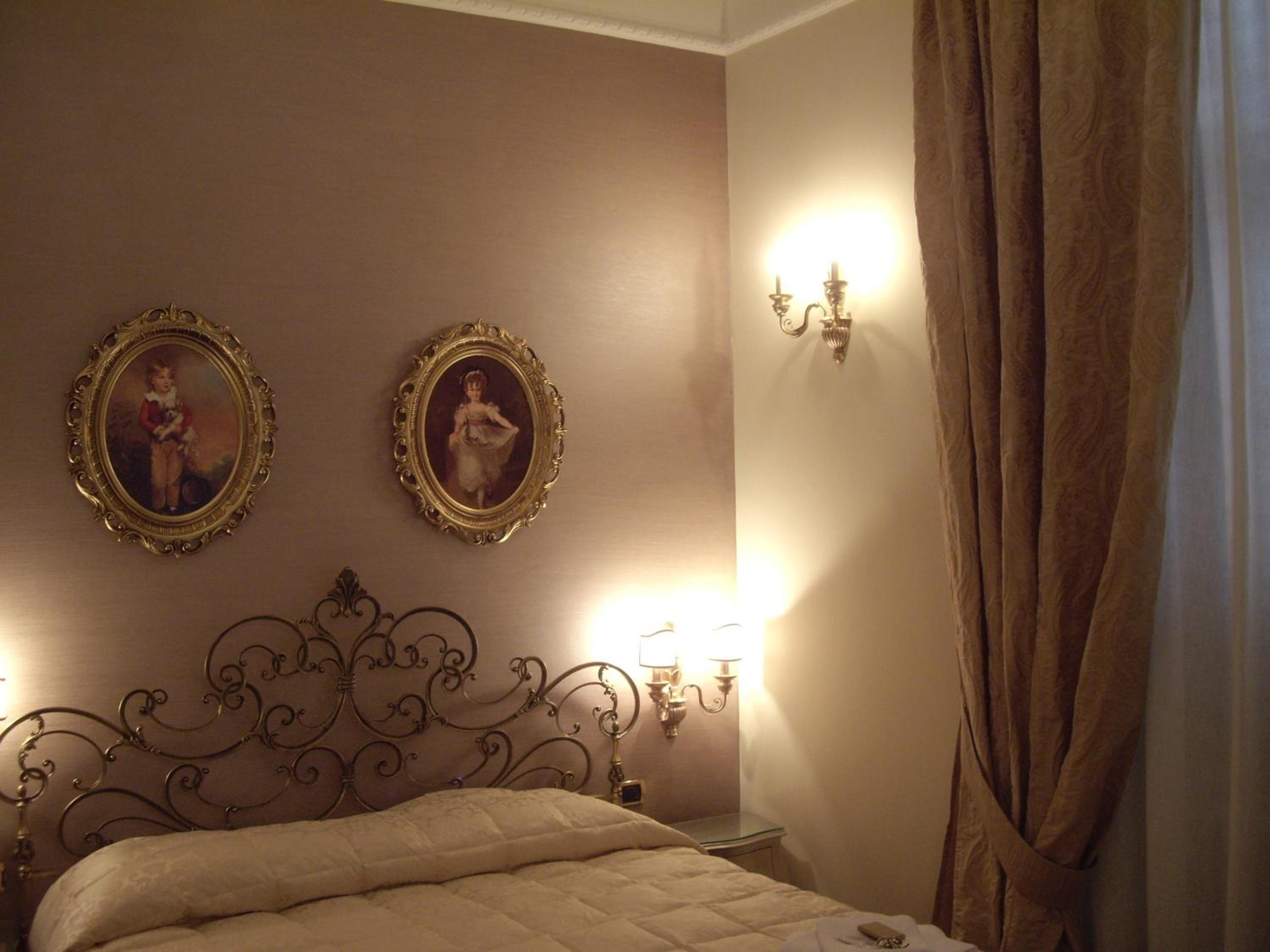Triple Room - Photo 1