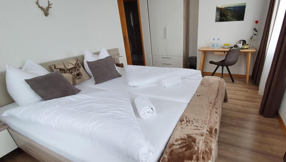 Double Room with Lake View photo 1