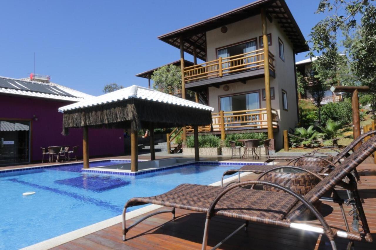 Triple Room with Pool View - Photo 3