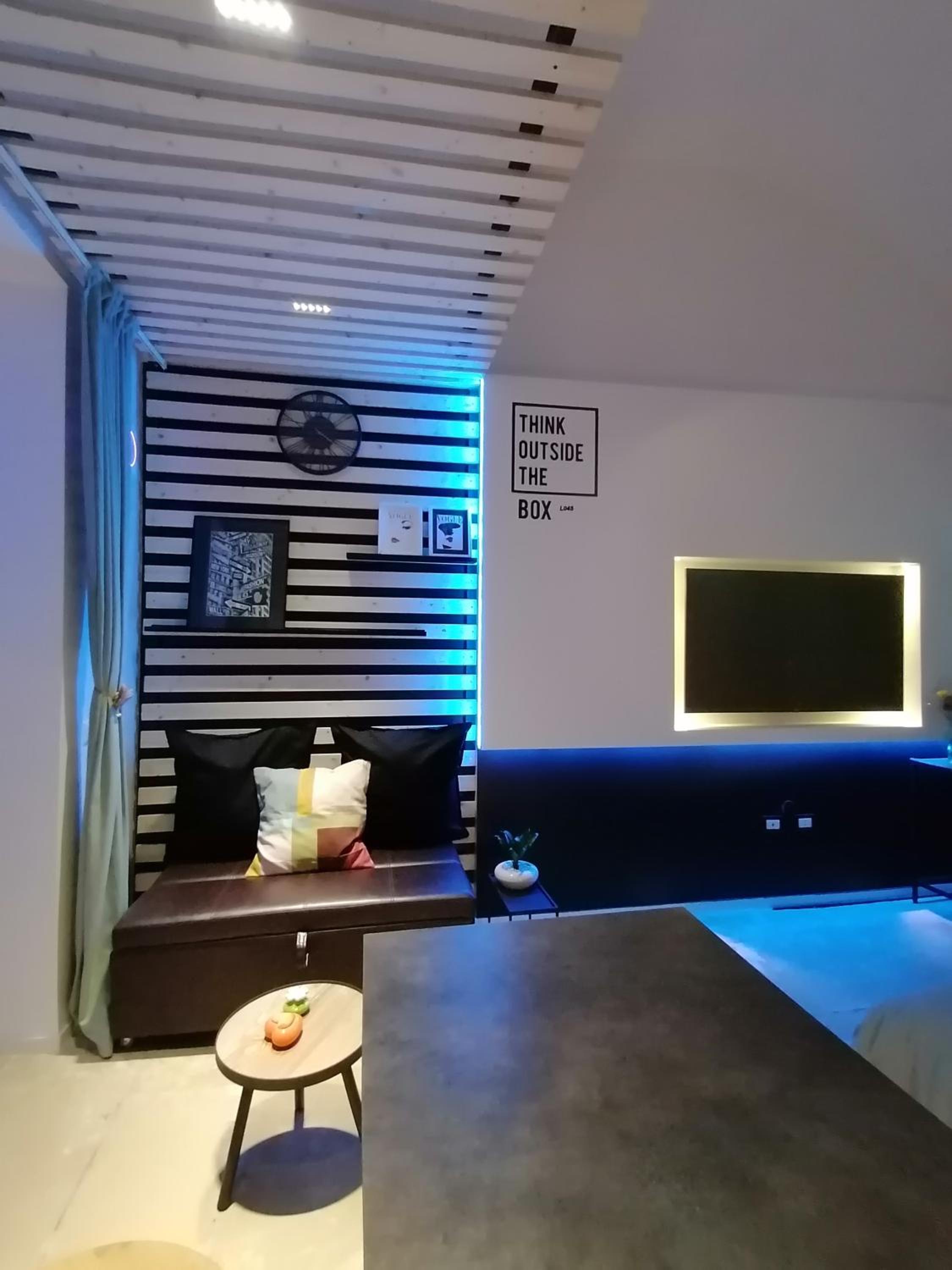 Apartment with Garden View - Photo 6