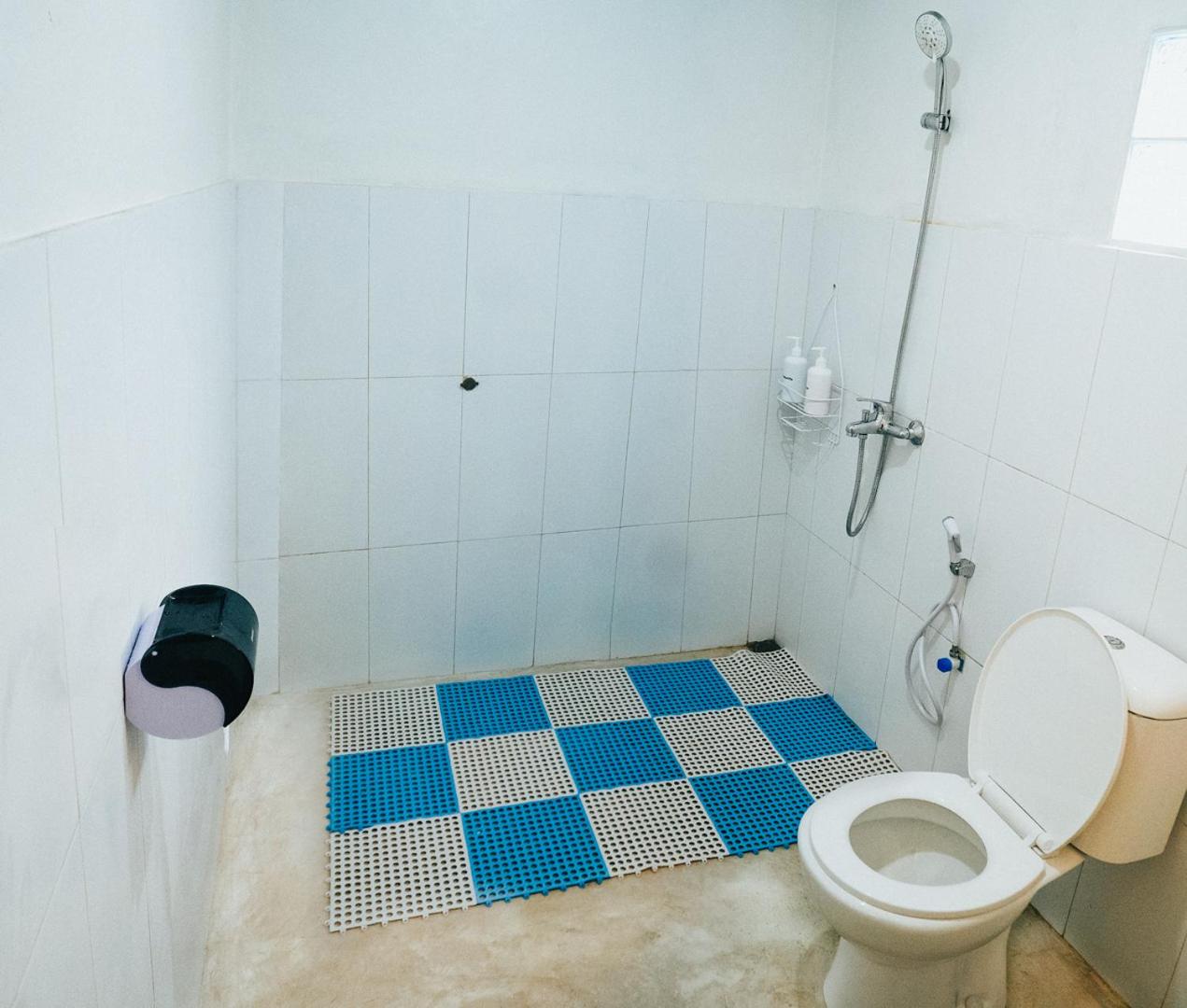 Deluxe Room - Photo 6