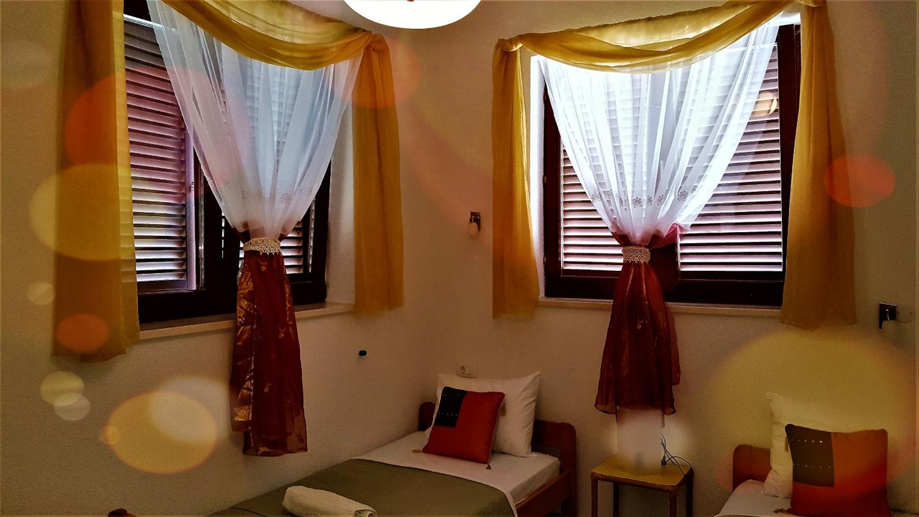 Studio with Terrace - Photo 7