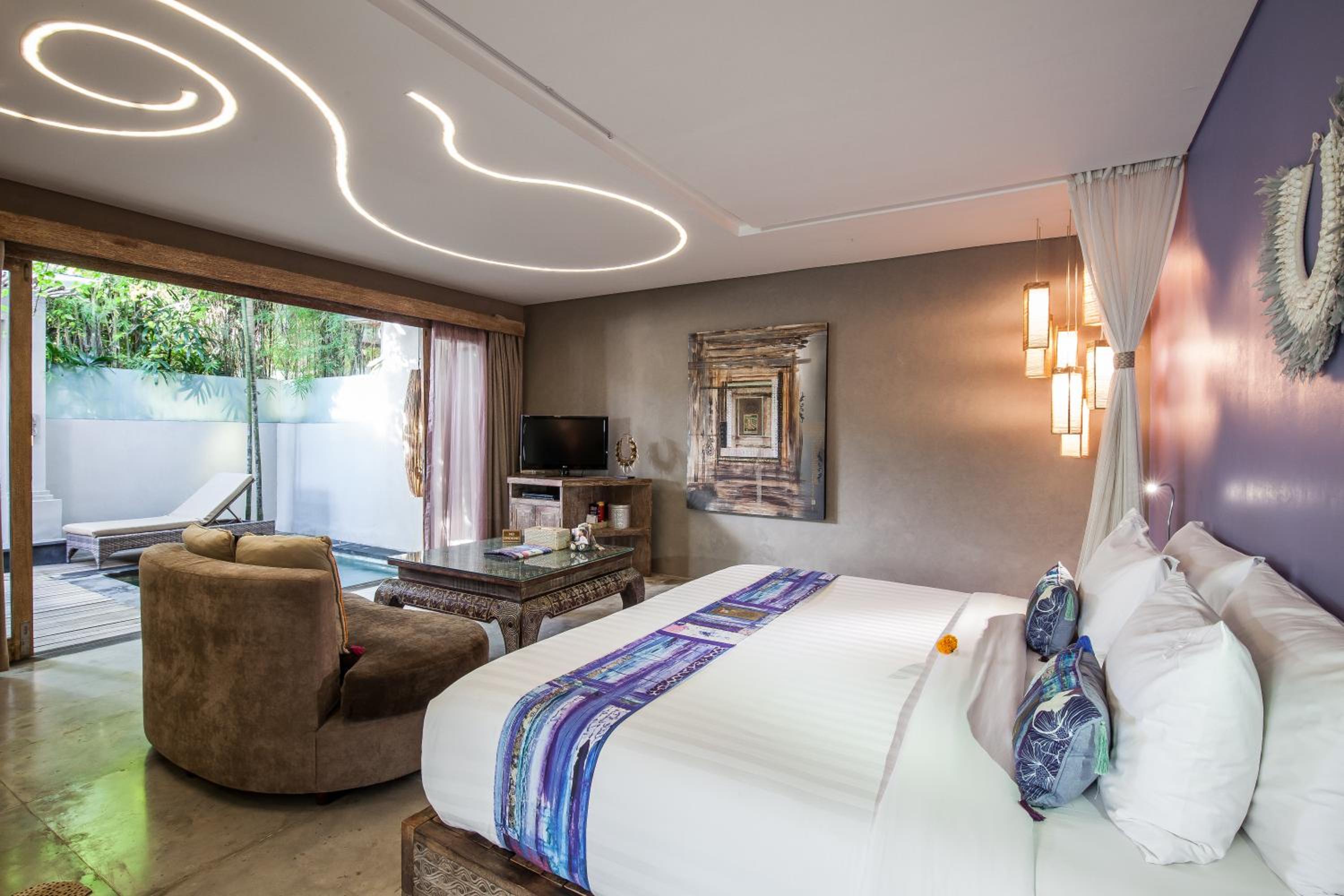 One Bedroom Villa with Private Pool & Free Benefit