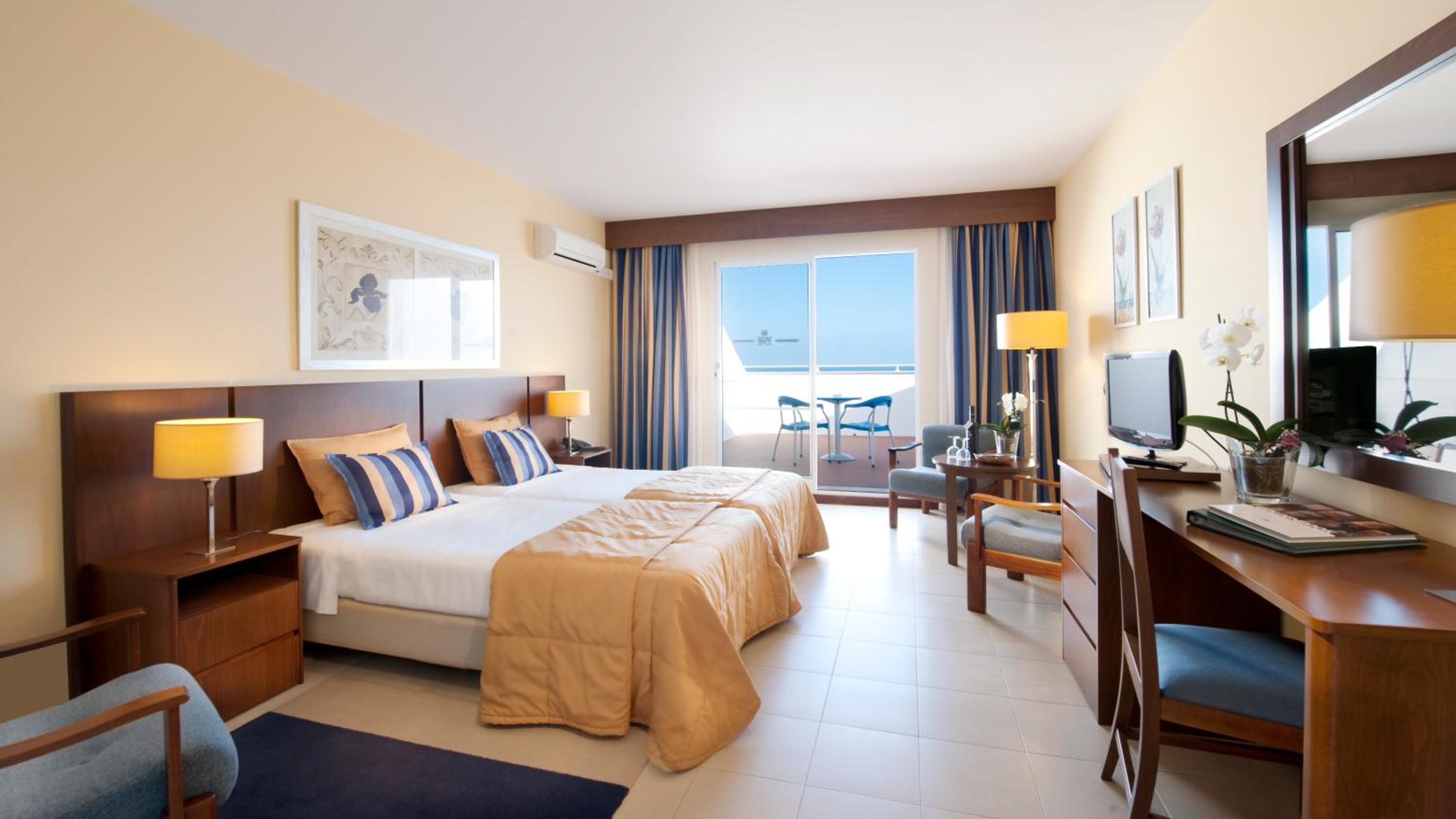 Habitación Doble con Vista al Mar