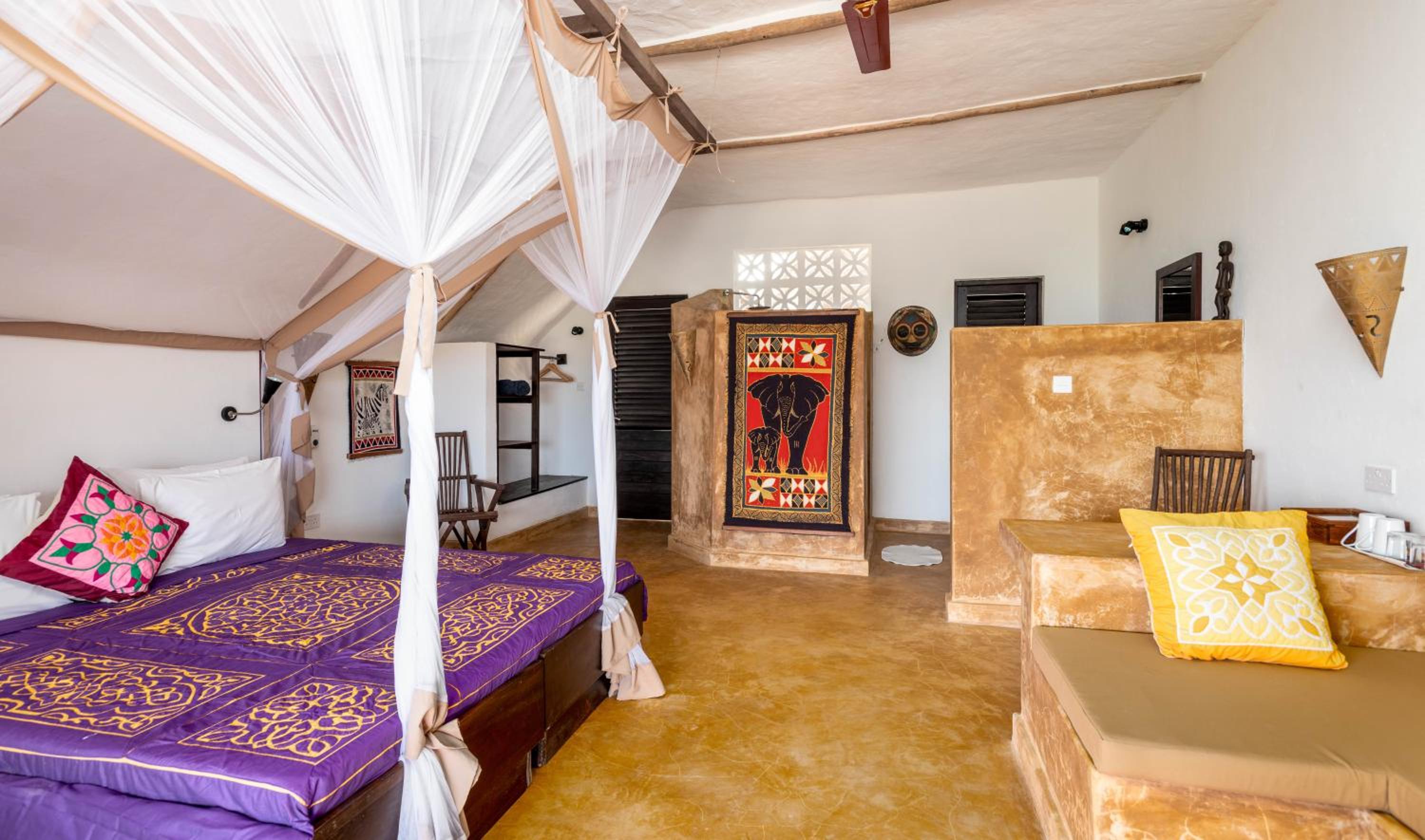 Suite with Garden View - Photo 7