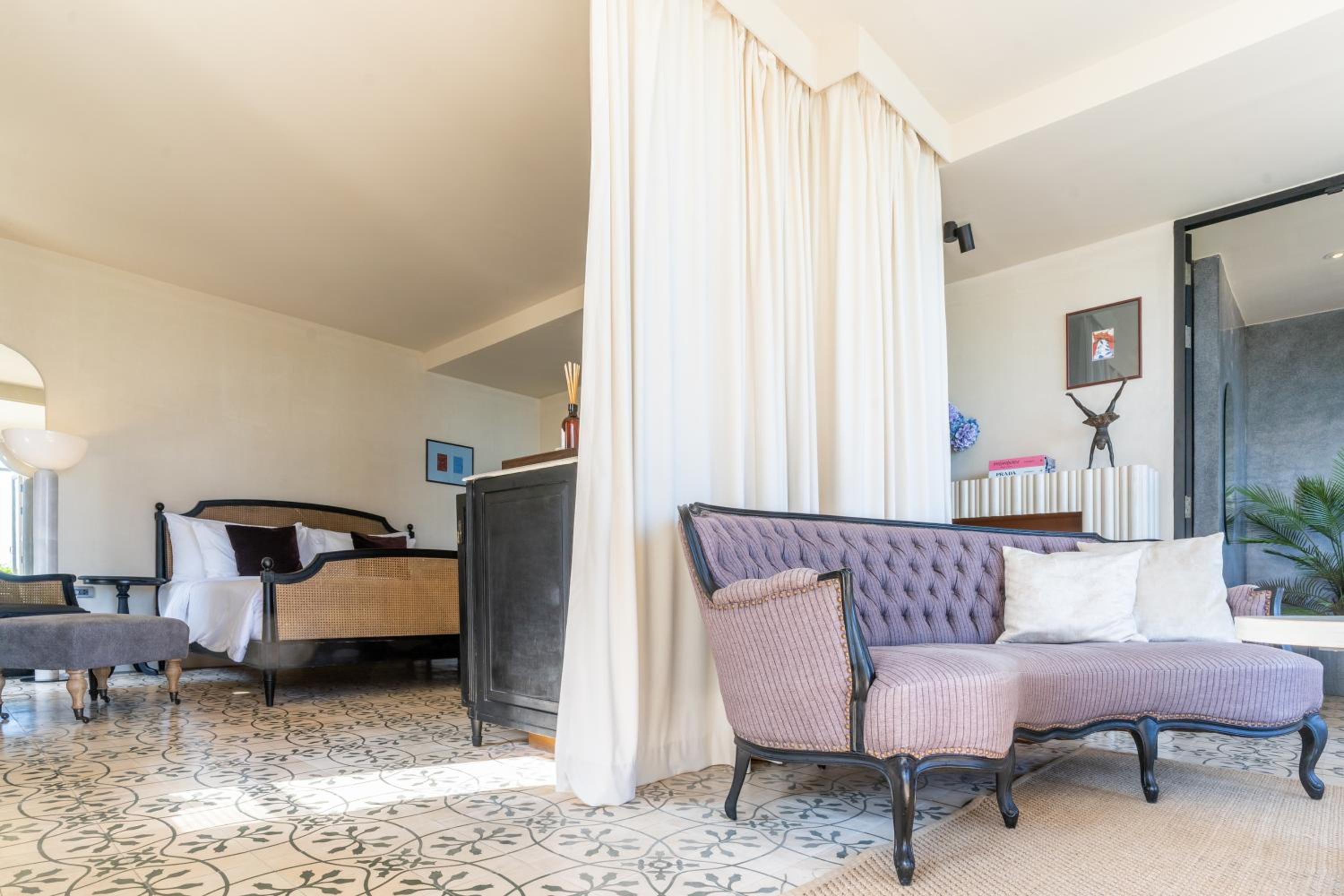Suite with Balcony photo 3