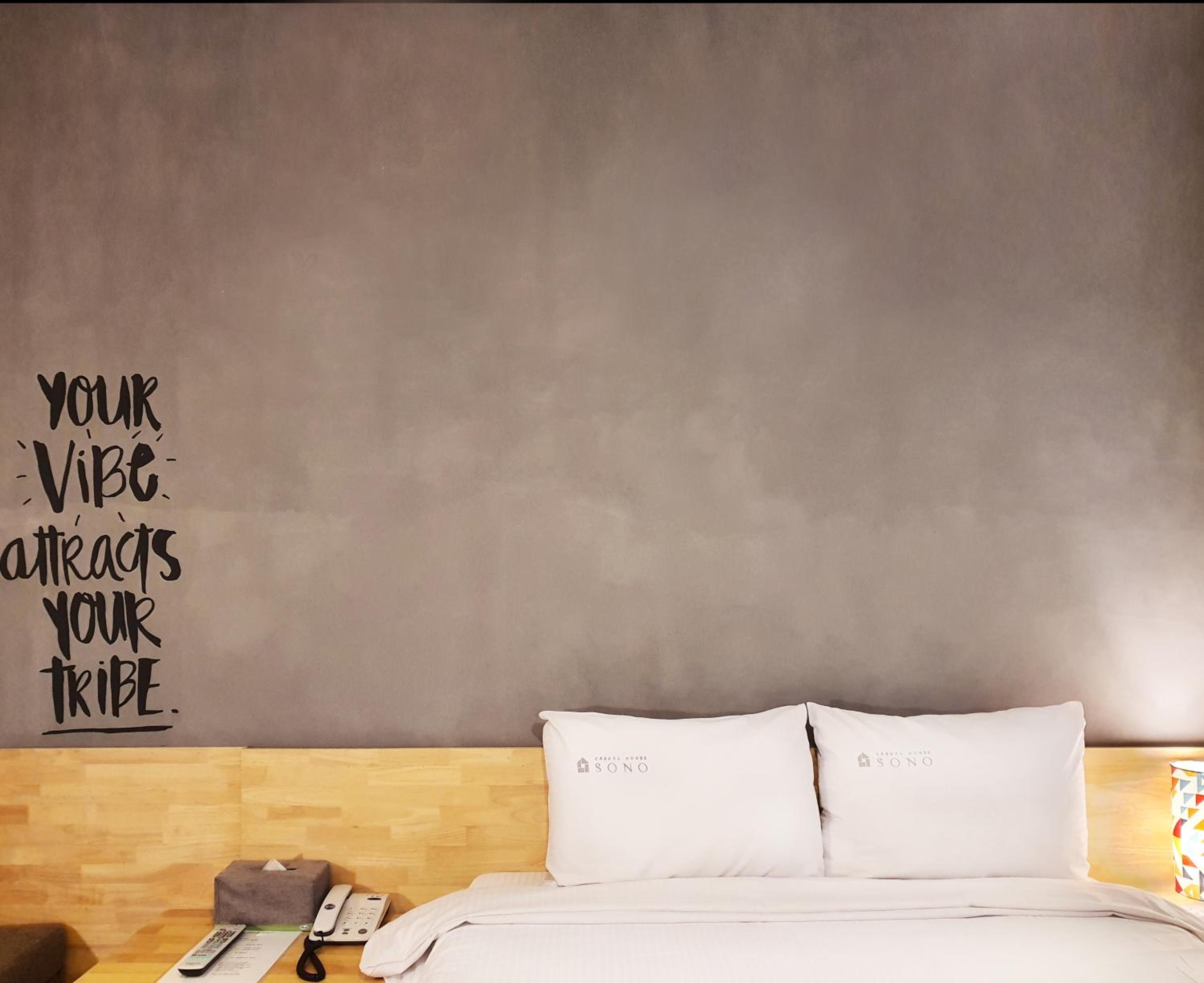 Standard Double Room - Photo 2