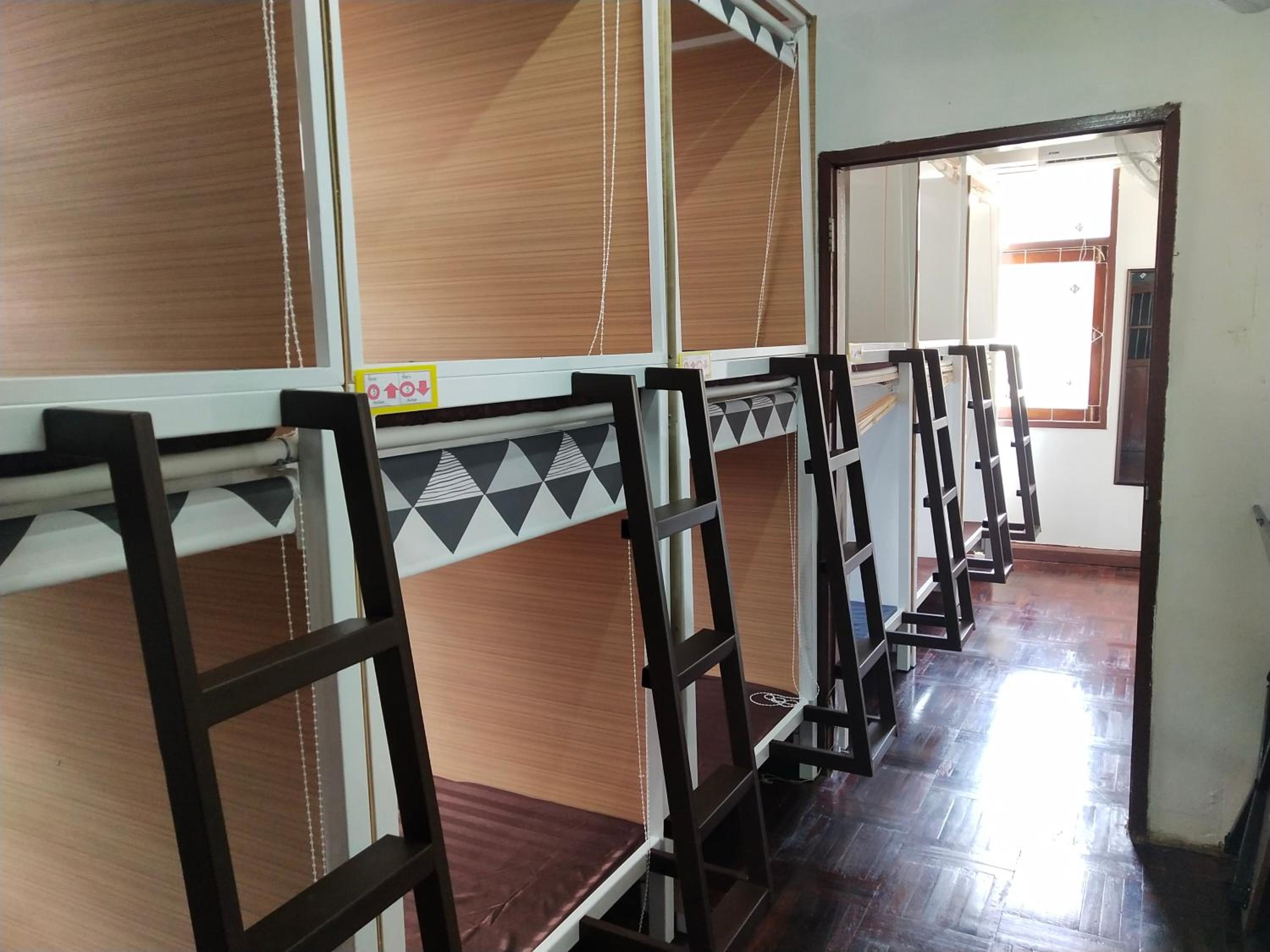 Standard Single Room with Shared Bathroom photo 1