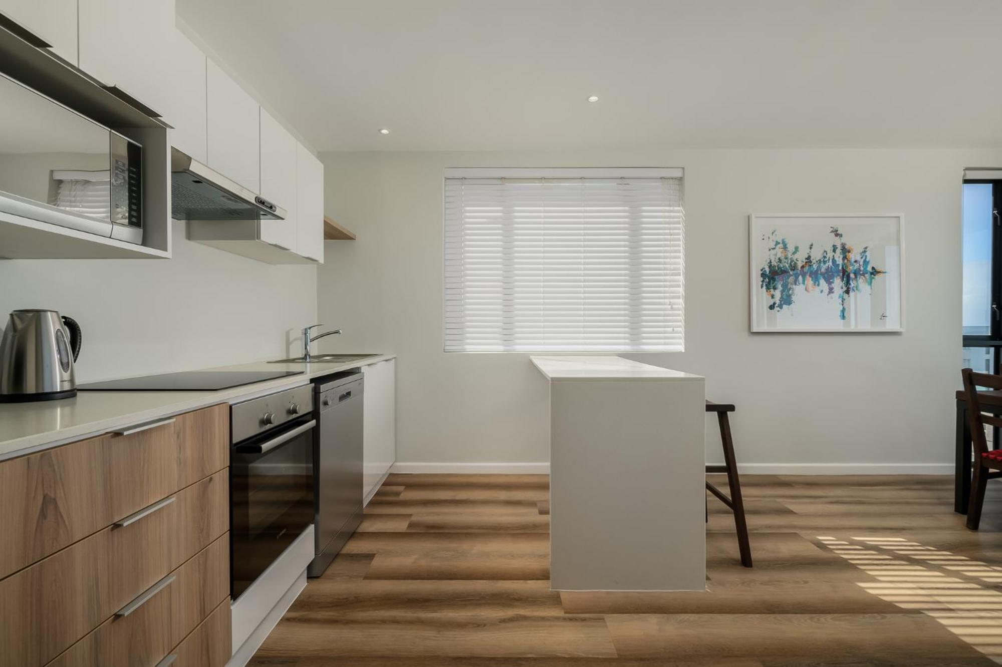Executive Sea View Apartment - Photo 5