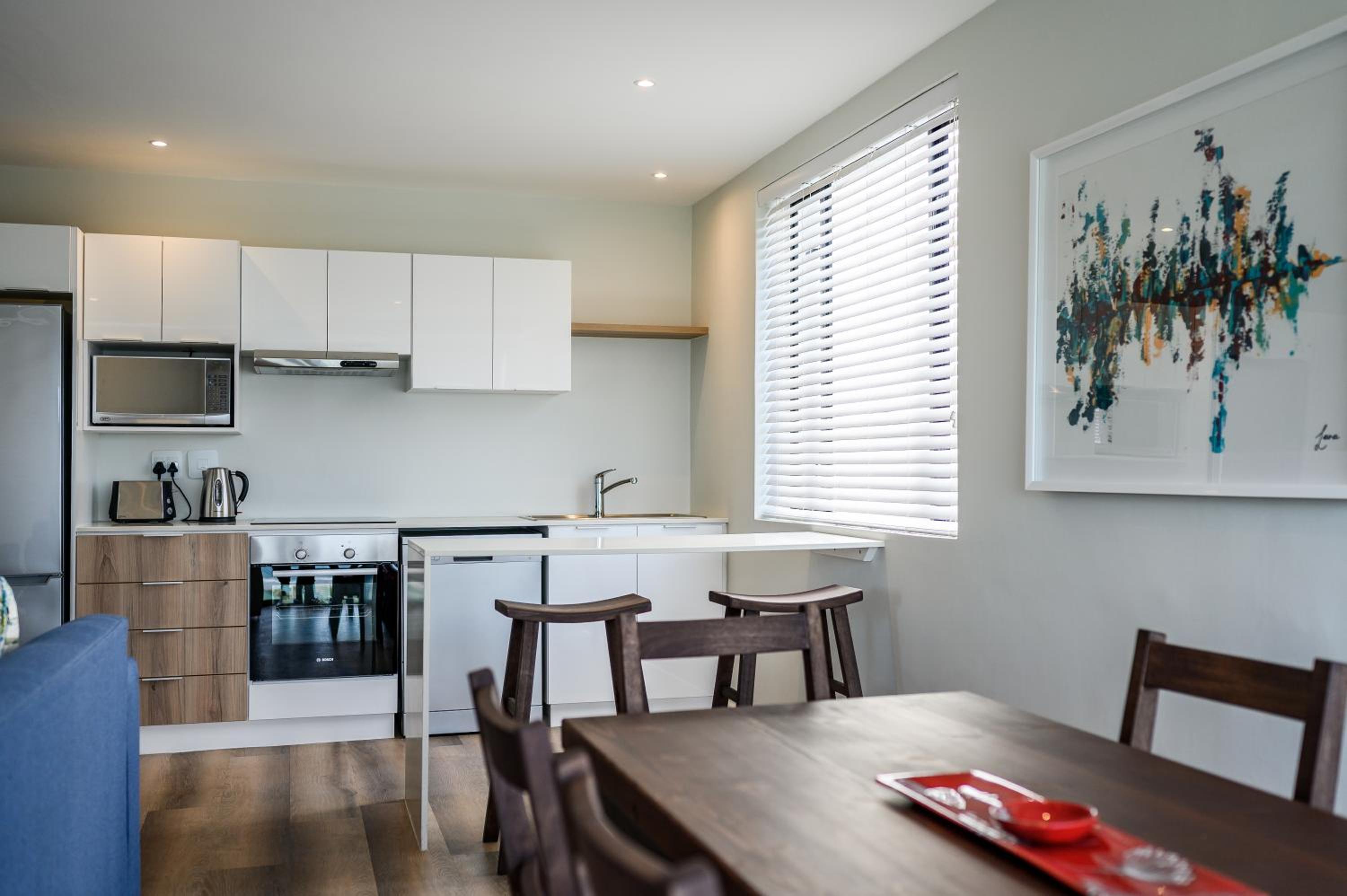 Executive Sea View Apartment - Photo 16
