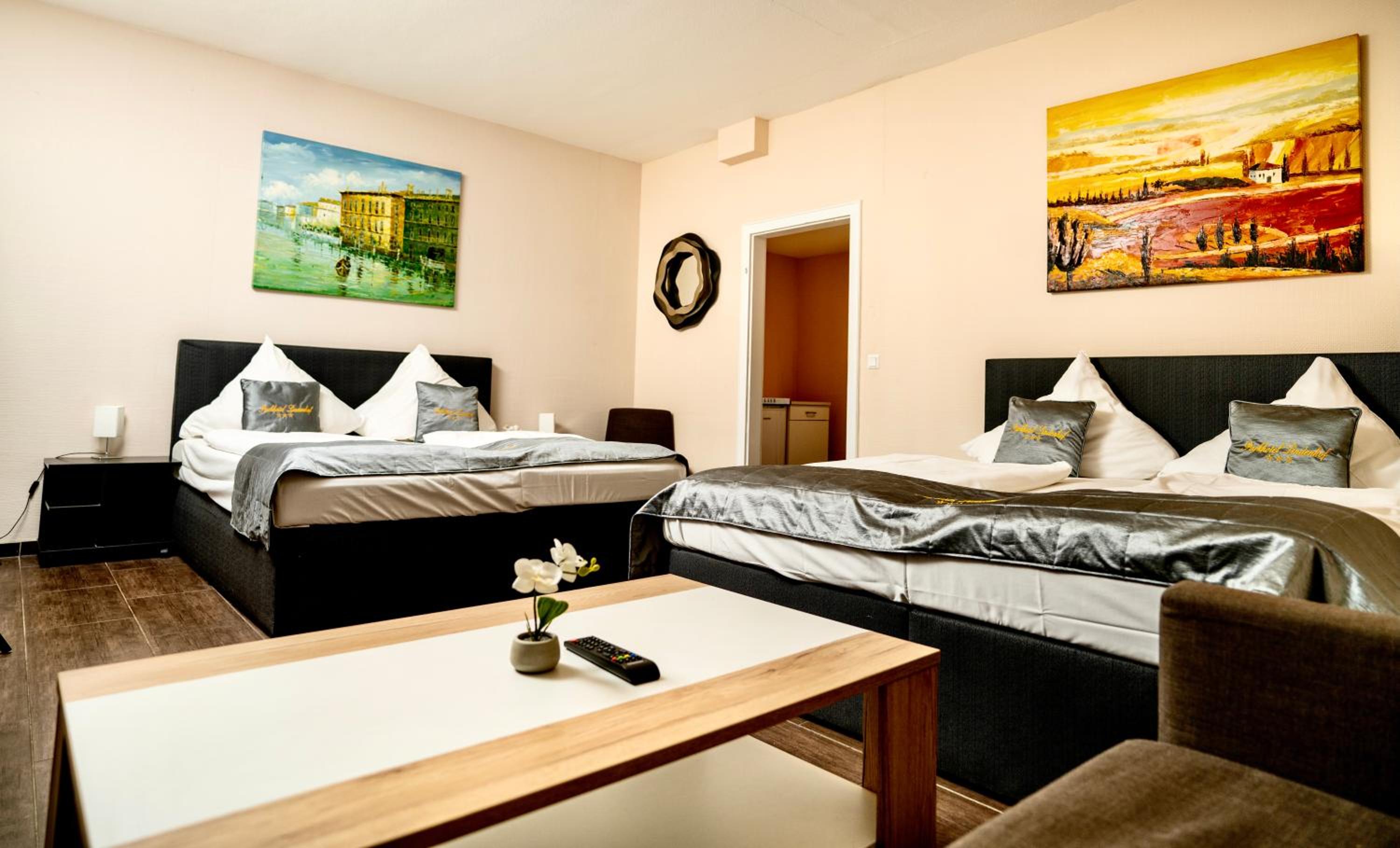 Standard Quadruple Room photo 3