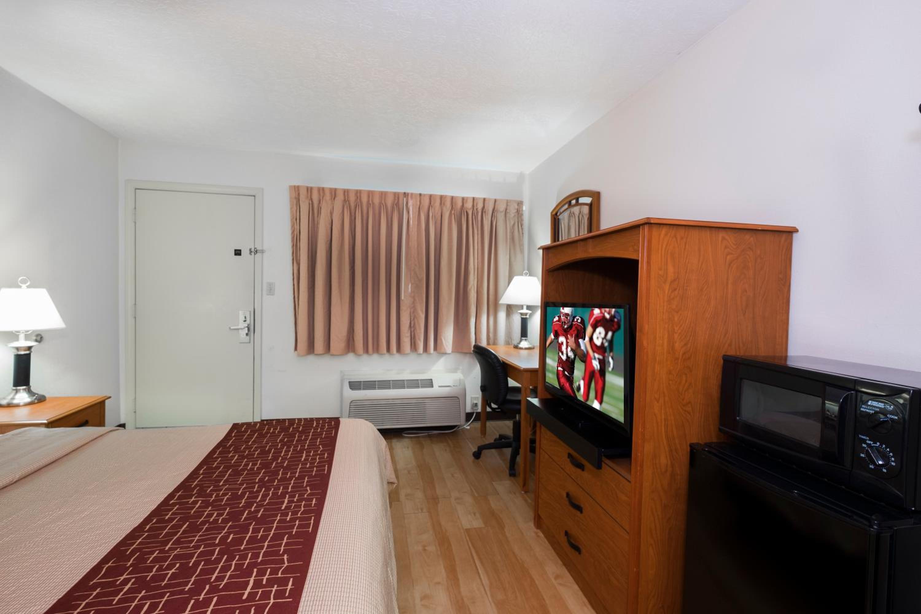 Deluxe King Room Non-Smoking - Photo 2