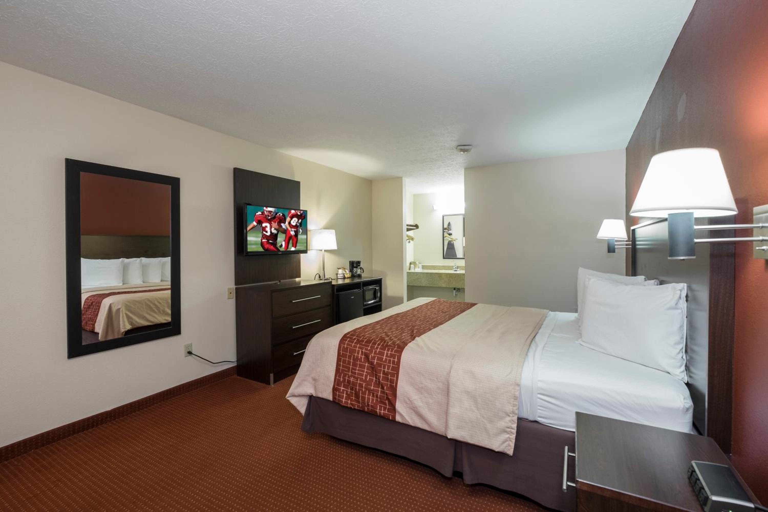 Deluxe King Room Non-Smoking - Photo 1