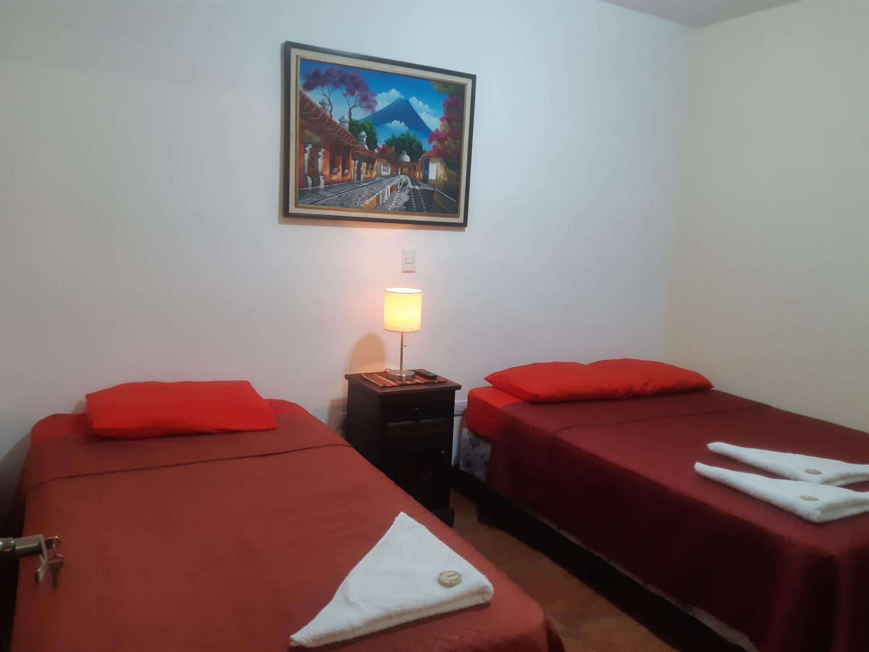 Twin Room with Private Bathroom photo 2