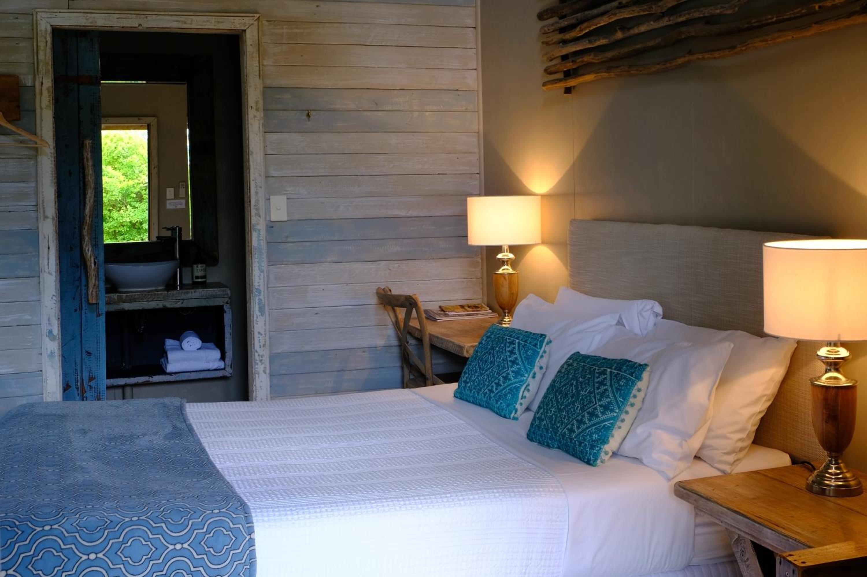 Queen Room with Garden View photo 3