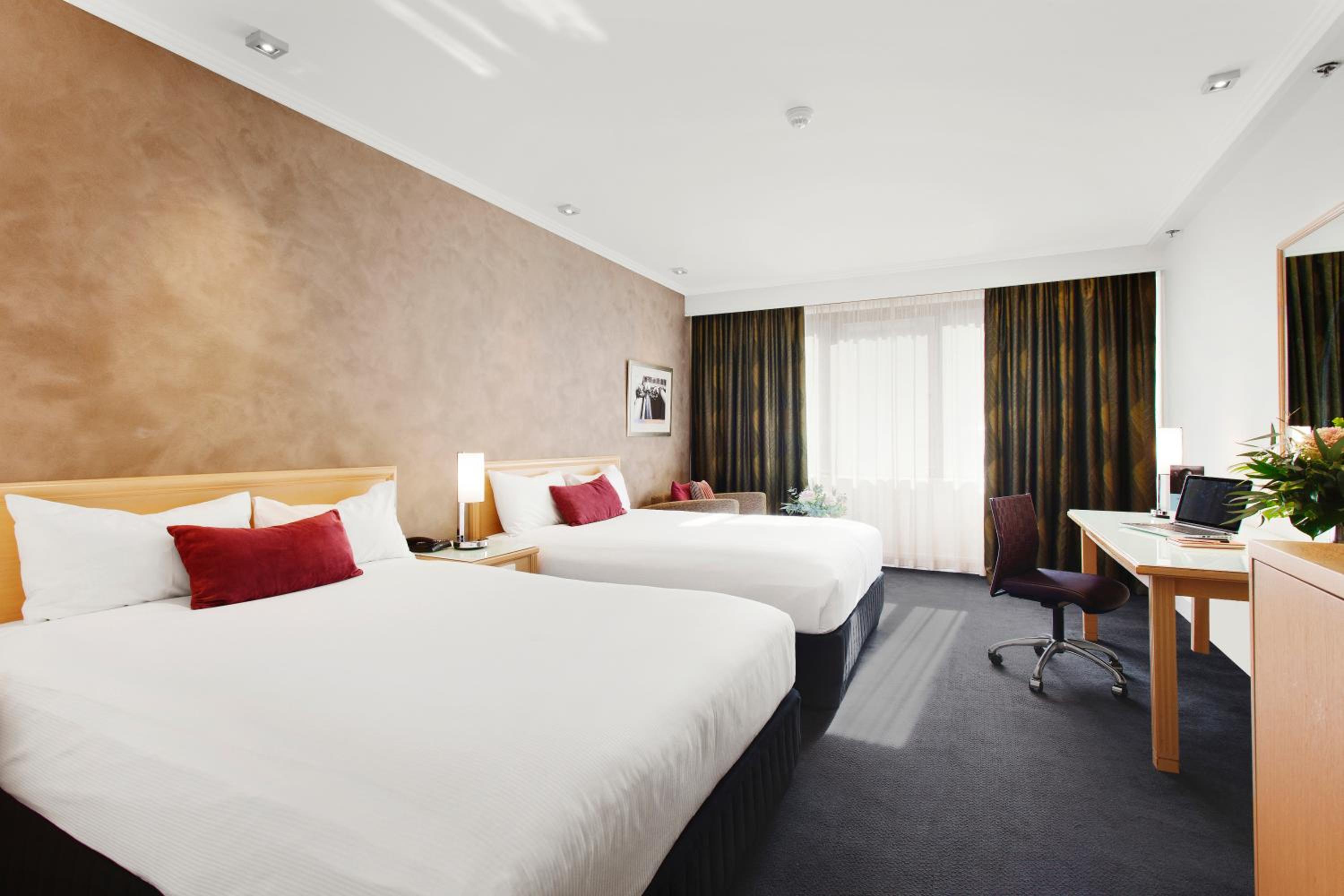 Premium Queen Room with Two Queen Beds - Photo 2