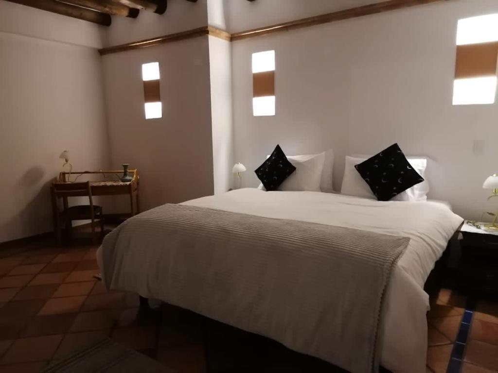 Double Room with Private Bathroom photo 1